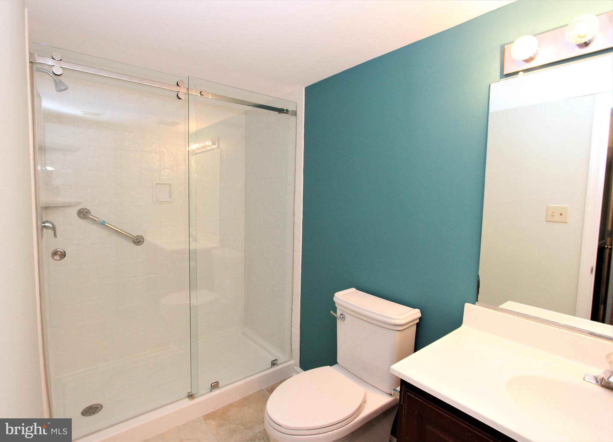 SHADOWBROOK - Residential