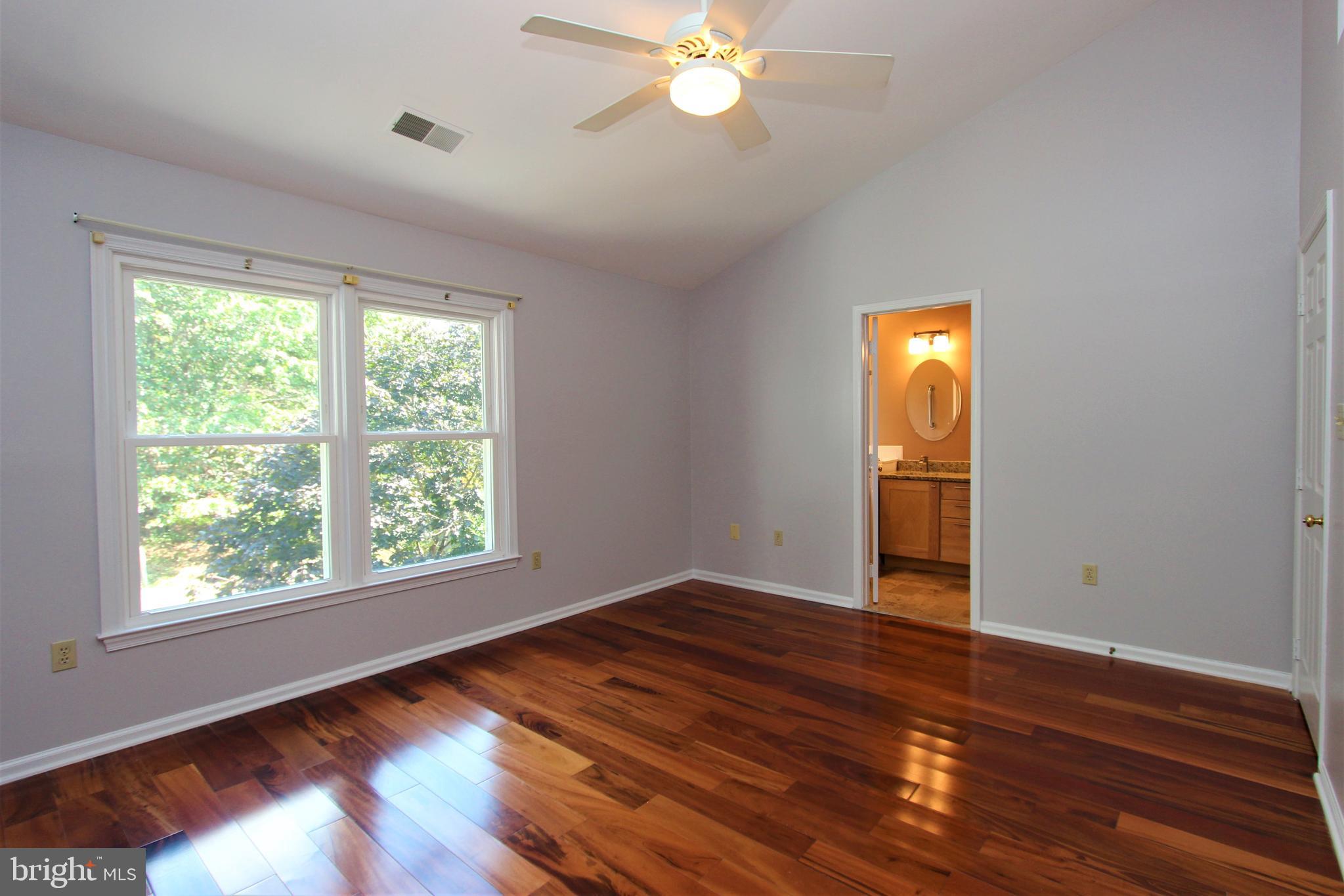 SHADOWBROOK - Residential