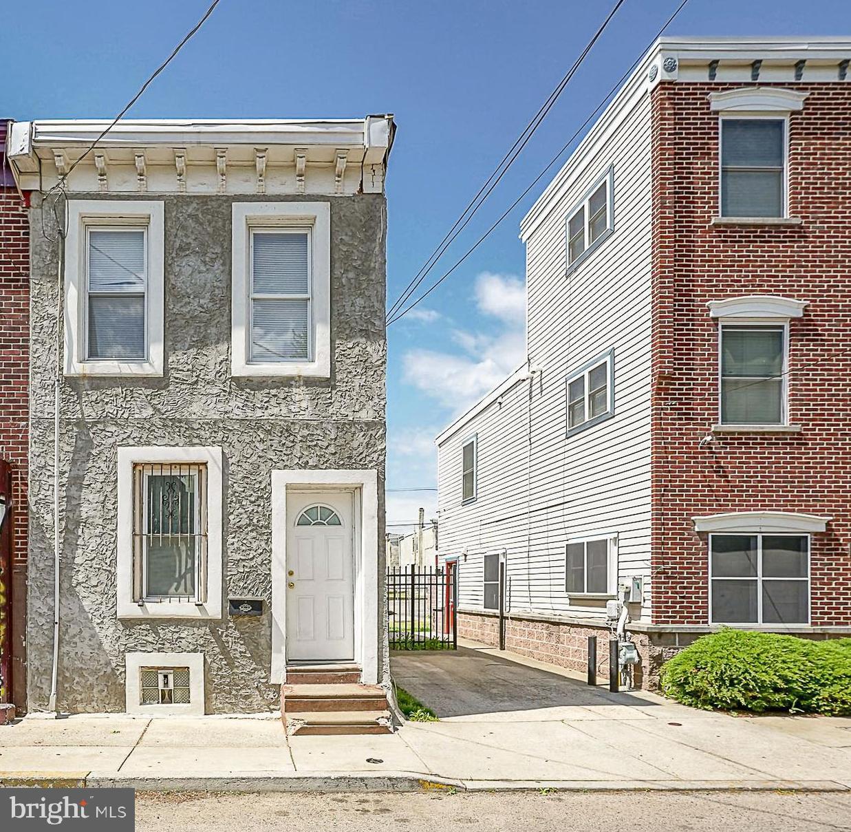 NORRIS SQUARE - Residential