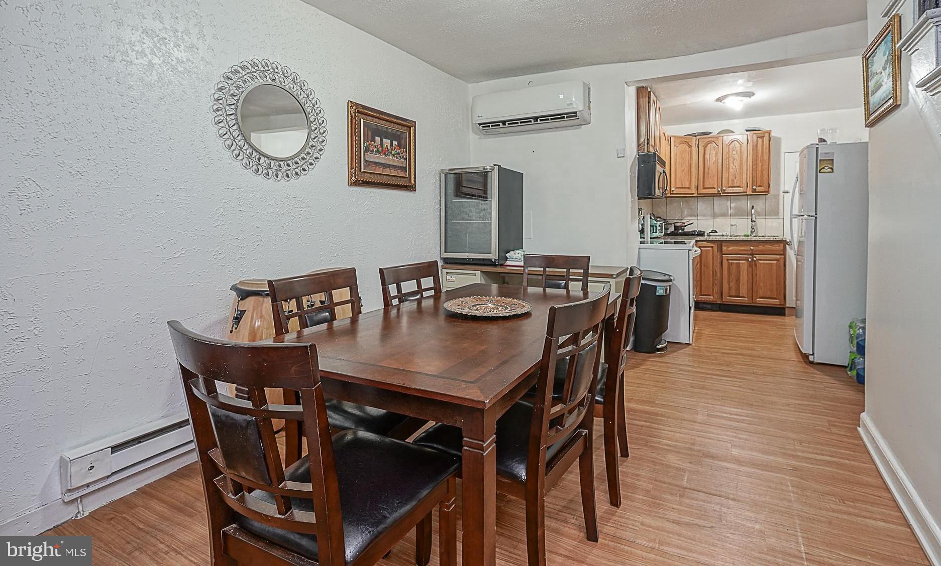 NORRIS SQUARE - Residential