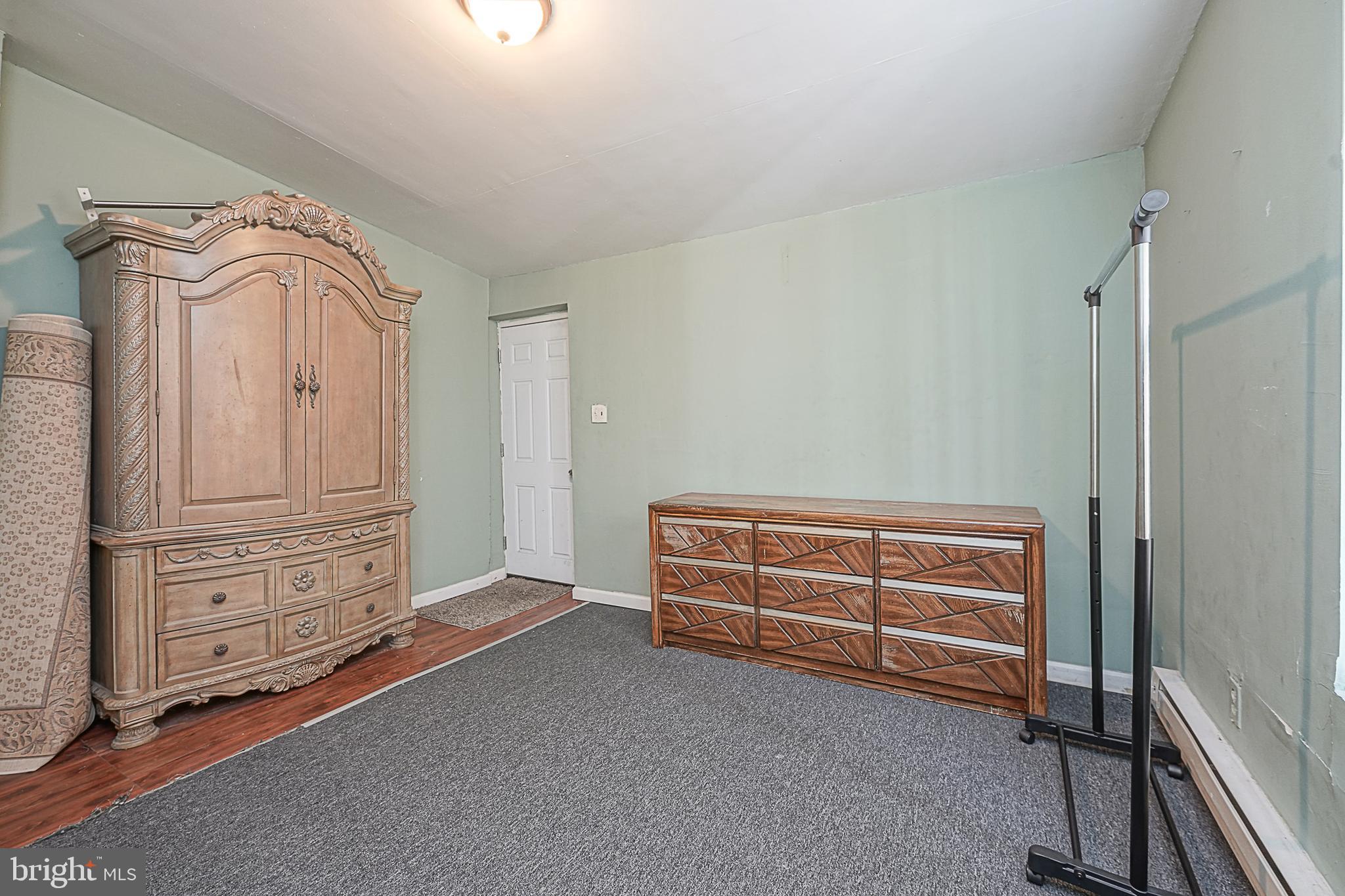 NORRIS SQUARE - Residential