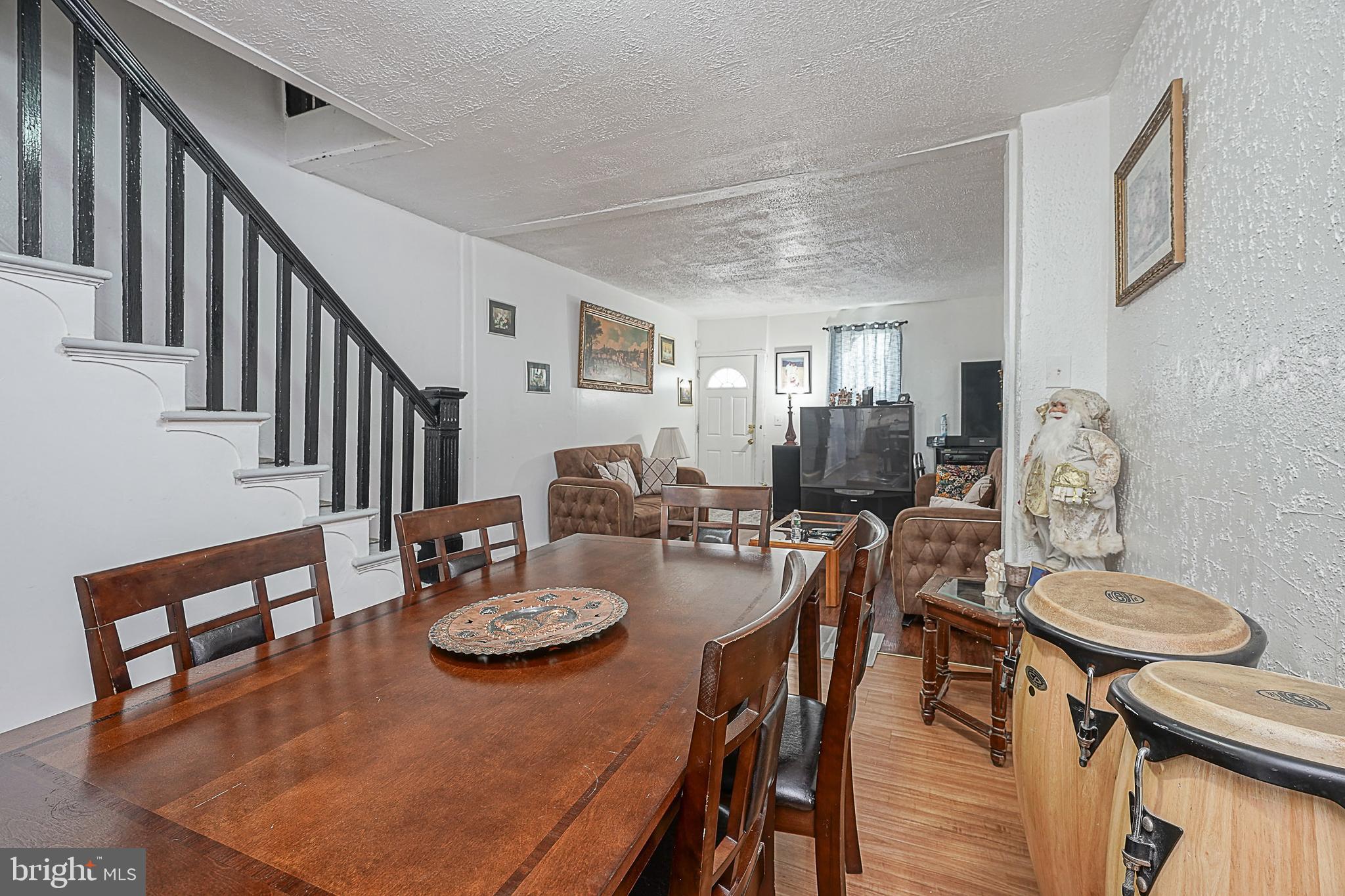 NORRIS SQUARE - Residential