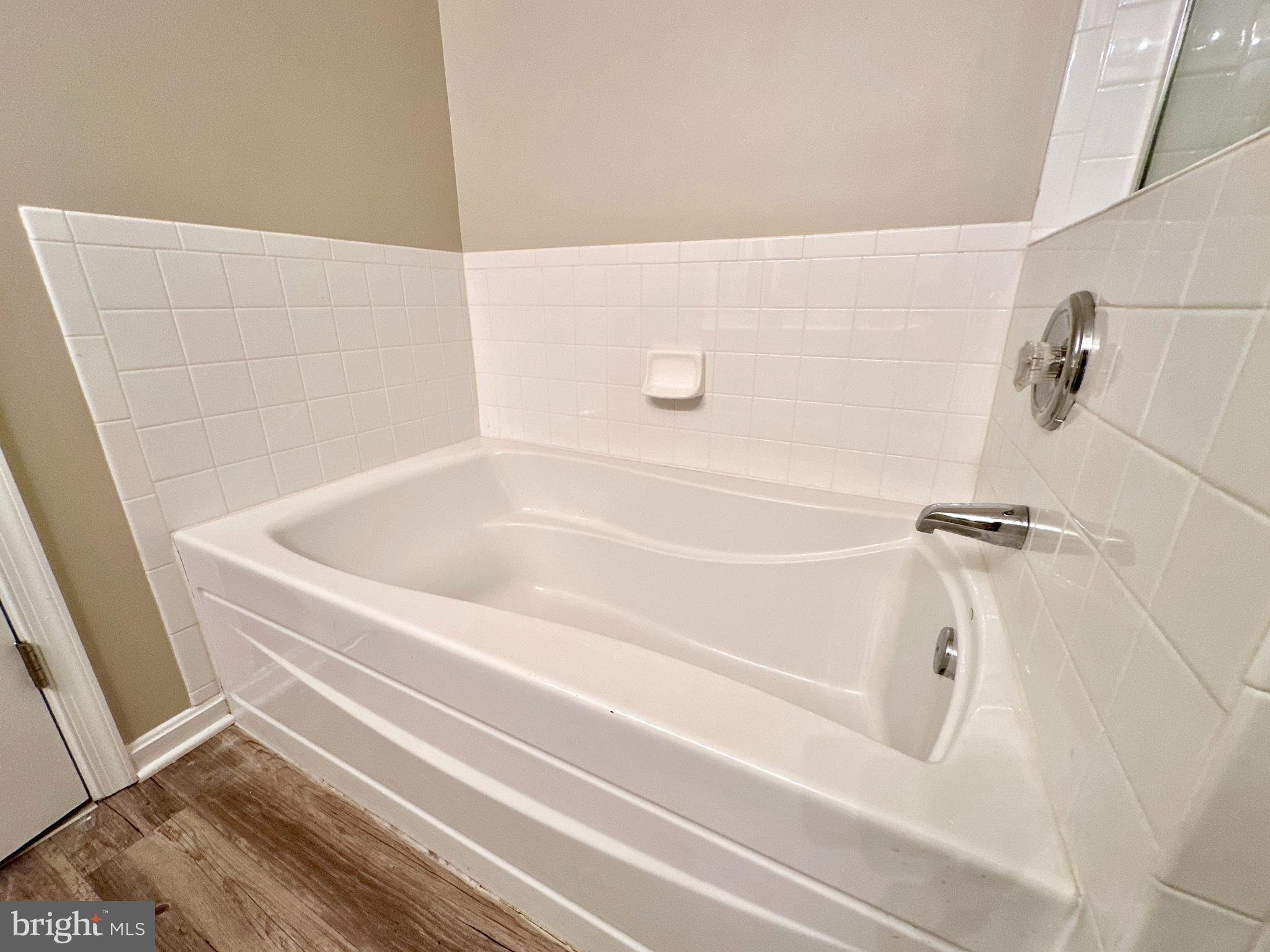 ENCLAVE AT SEVEN OAKS - Residential