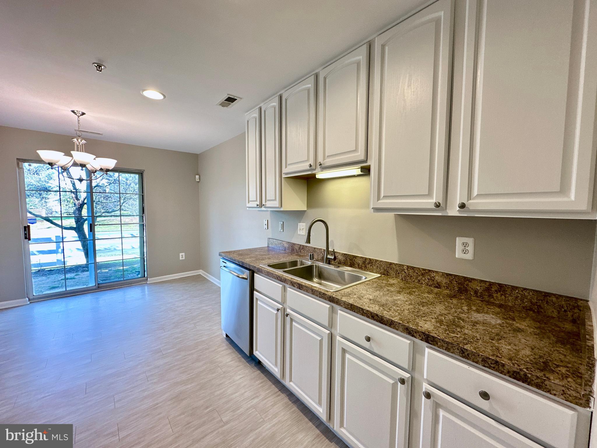 ENCLAVE AT SEVEN OAKS - Residential