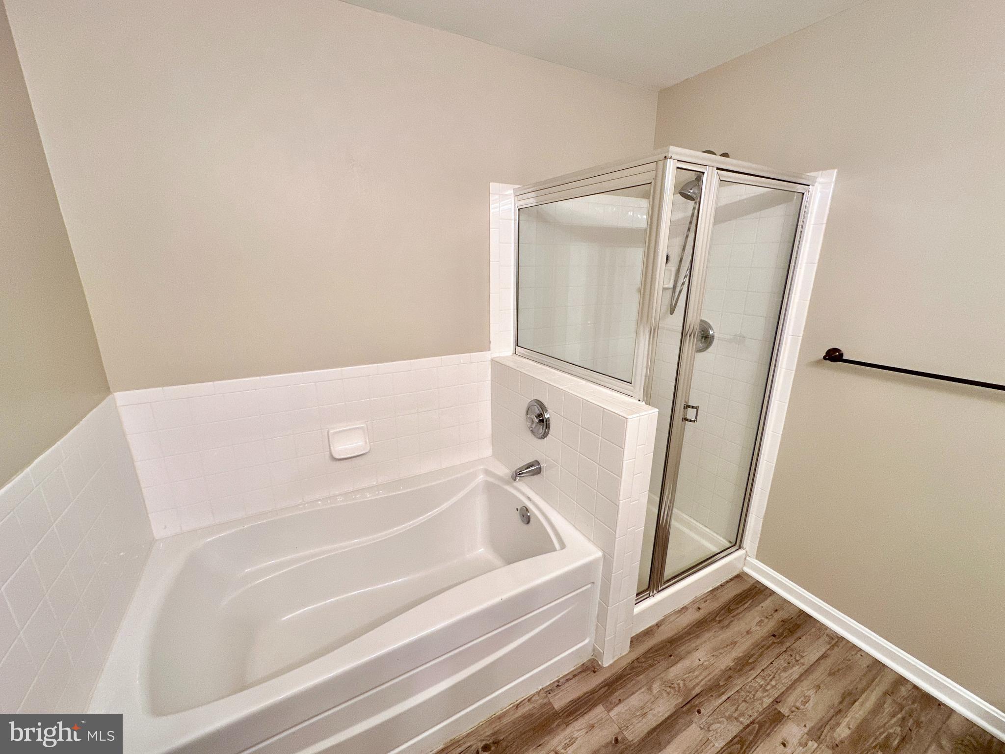 ENCLAVE AT SEVEN OAKS - Residential