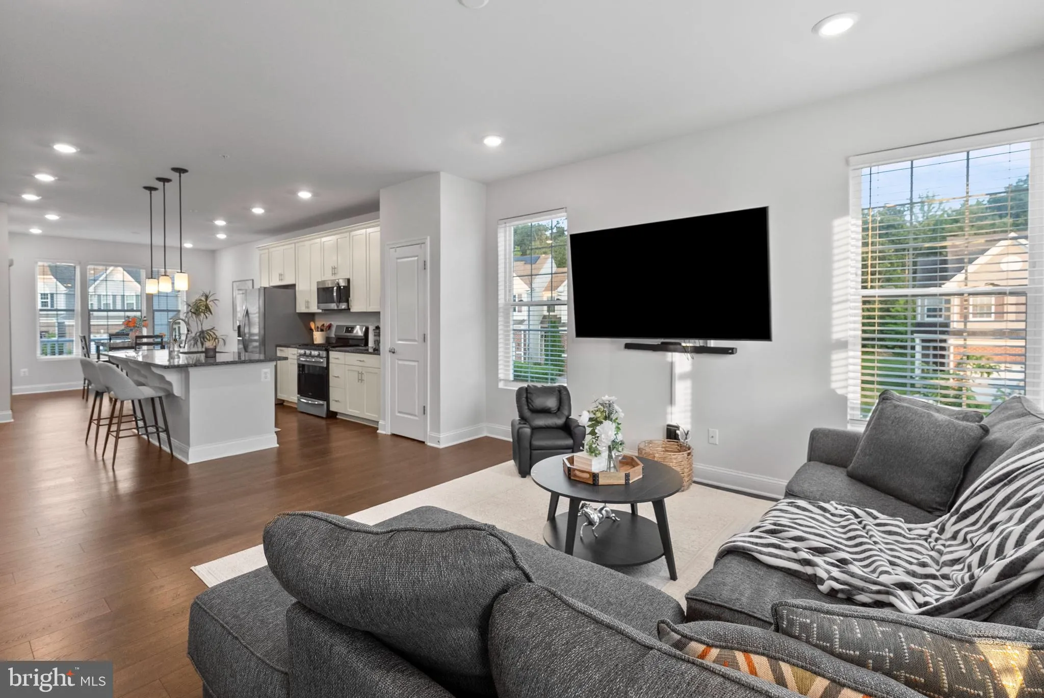 Aberdeen, Maryland 21001, United States, 3 Bedrooms Bedrooms, ,4 BathroomsBathrooms,Residential,Pending,179794