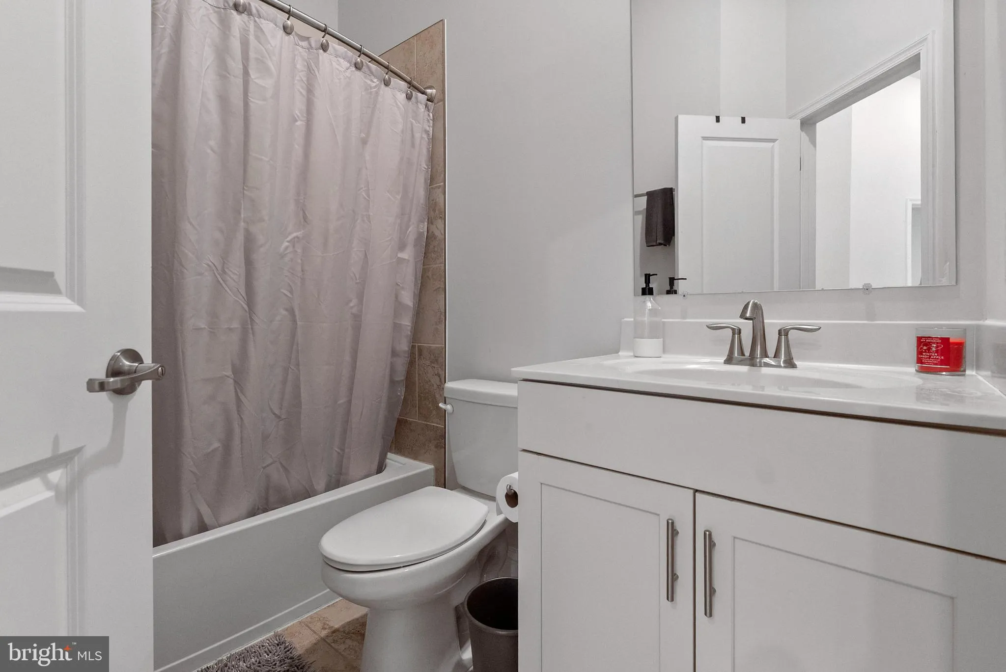 Aberdeen, Maryland 21001, United States, 3 Bedrooms Bedrooms, ,4 BathroomsBathrooms,Residential,Pending,179794