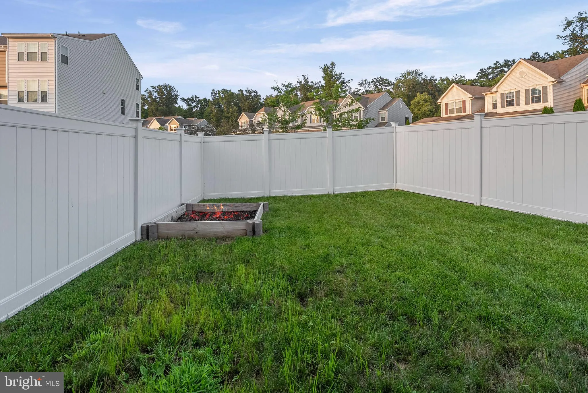 Aberdeen, Maryland 21001, United States, 3 Bedrooms Bedrooms, ,4 BathroomsBathrooms,Residential,Pending,179794