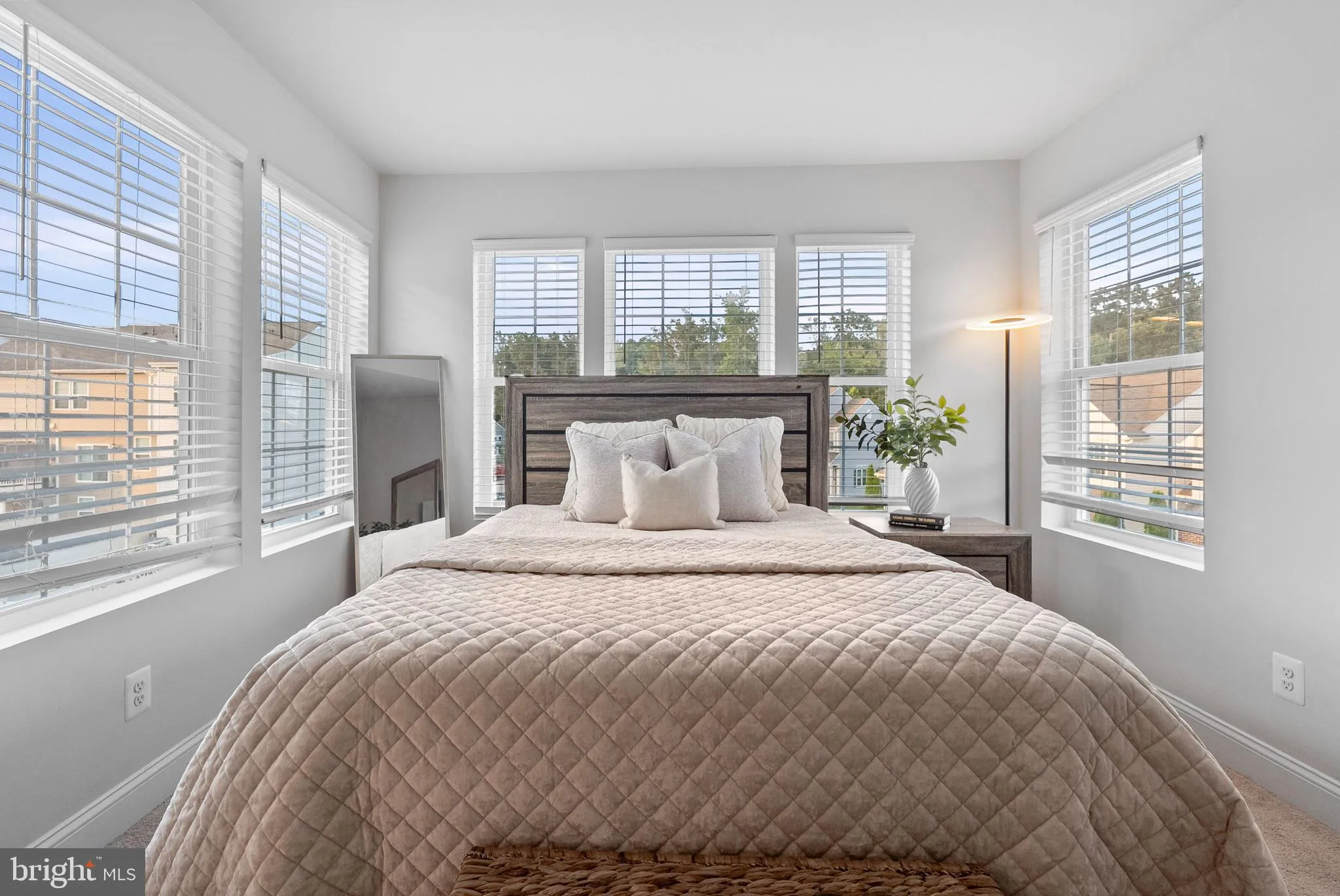 Aberdeen, Maryland 21001, United States, 3 Bedrooms Bedrooms, ,4 BathroomsBathrooms,Residential,Pending,179794