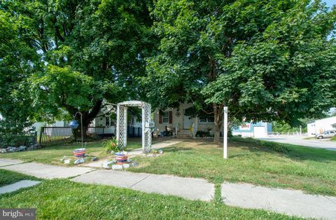 Homes For Sale - 816 Mcallister Street<br/> York County, HANOVER, PA 17331