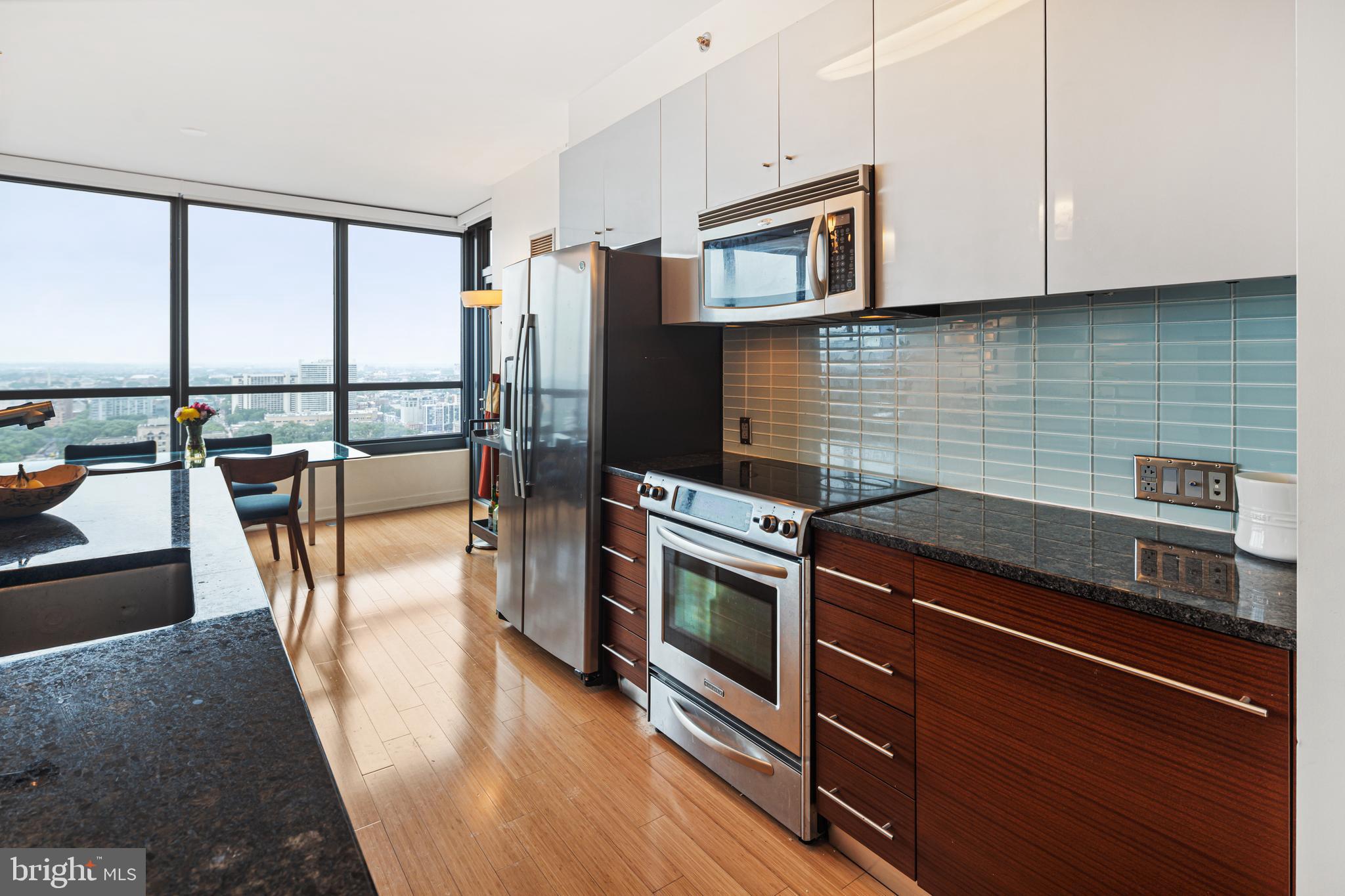 2101 MARKET STREET 2801