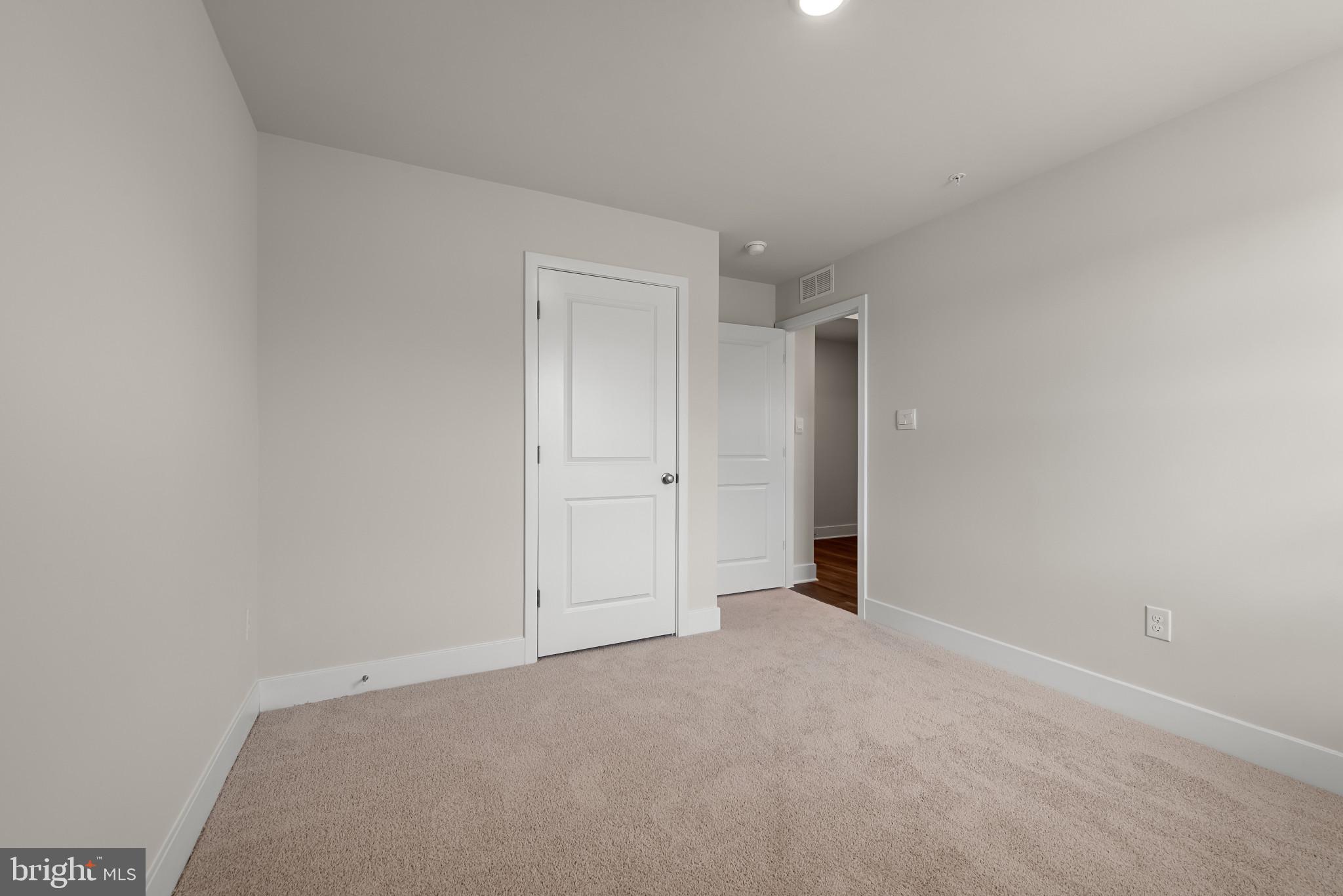 VIRGINIA COMMONS - Residential