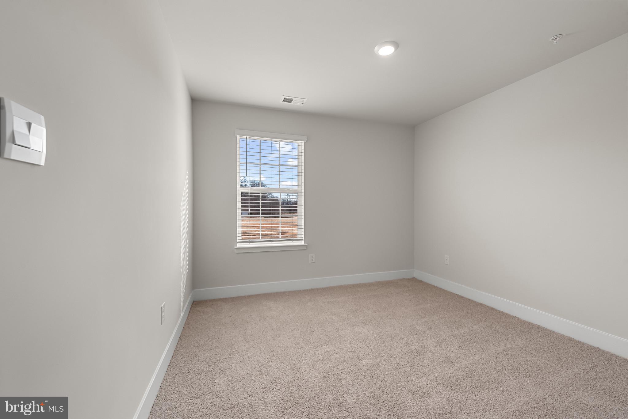 VIRGINIA COMMONS - Residential