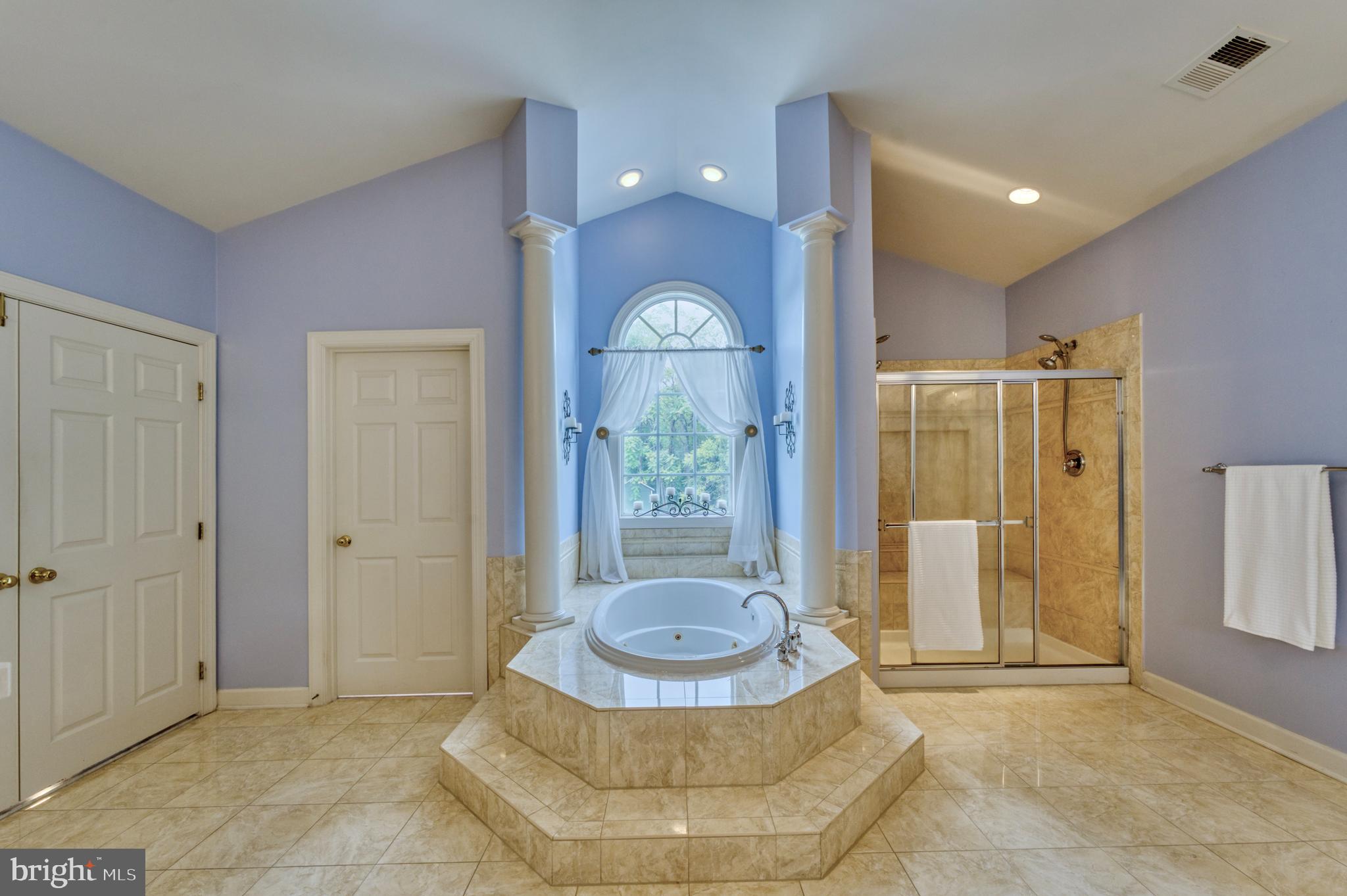 HIGHLANDS - Residential