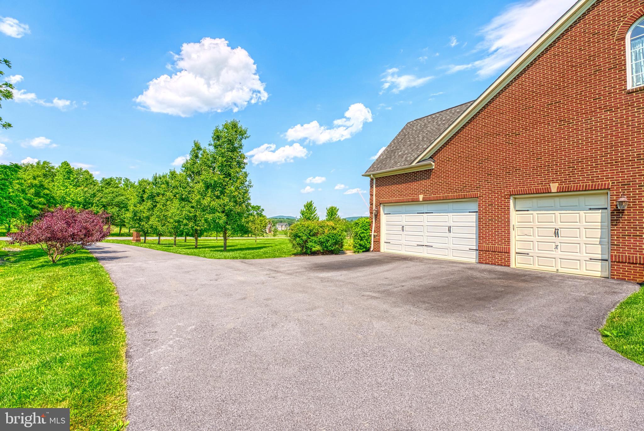 HIGHLANDS - Residential