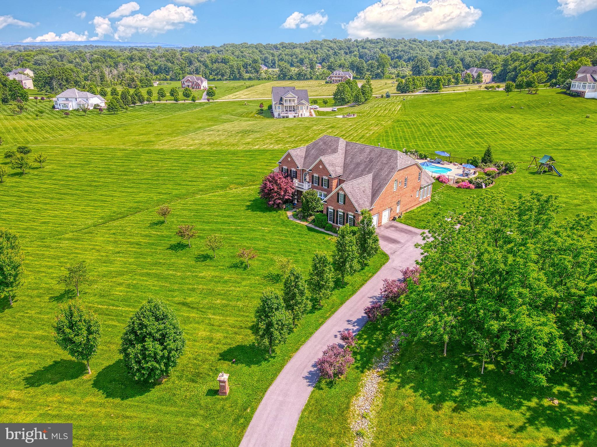 HIGHLANDS - Residential