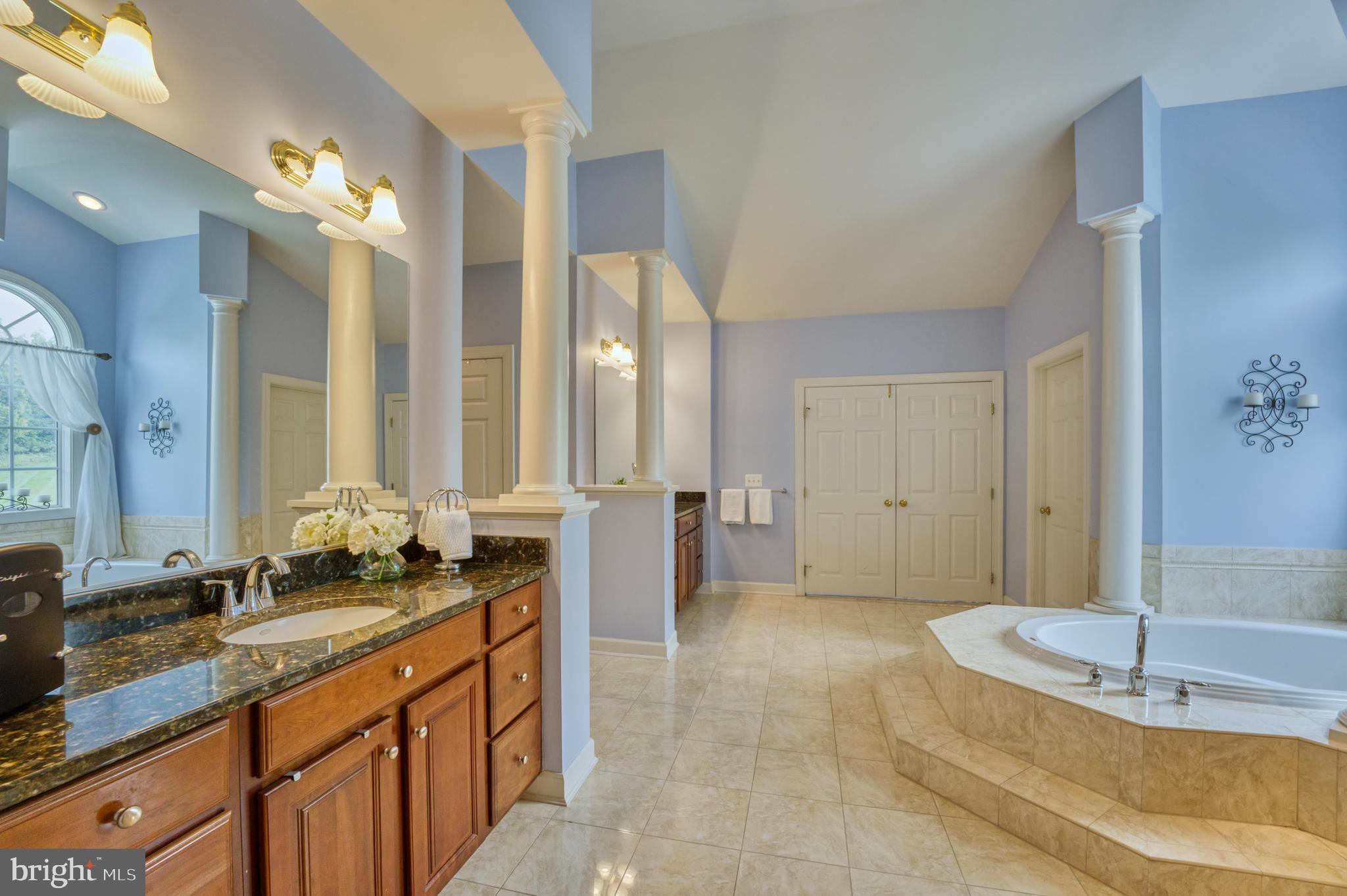 HIGHLANDS - Residential