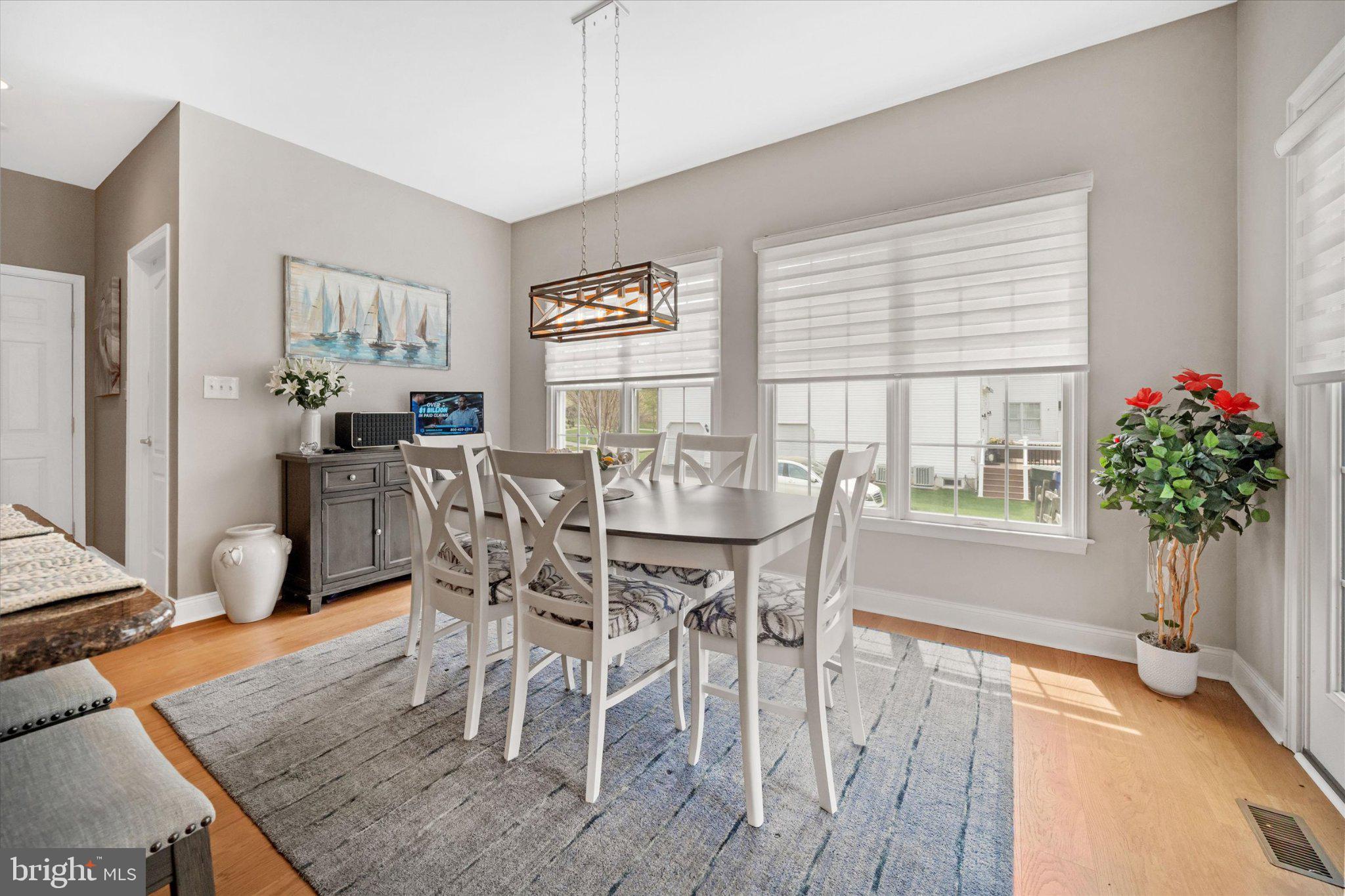 RED LION CHASE - Residential