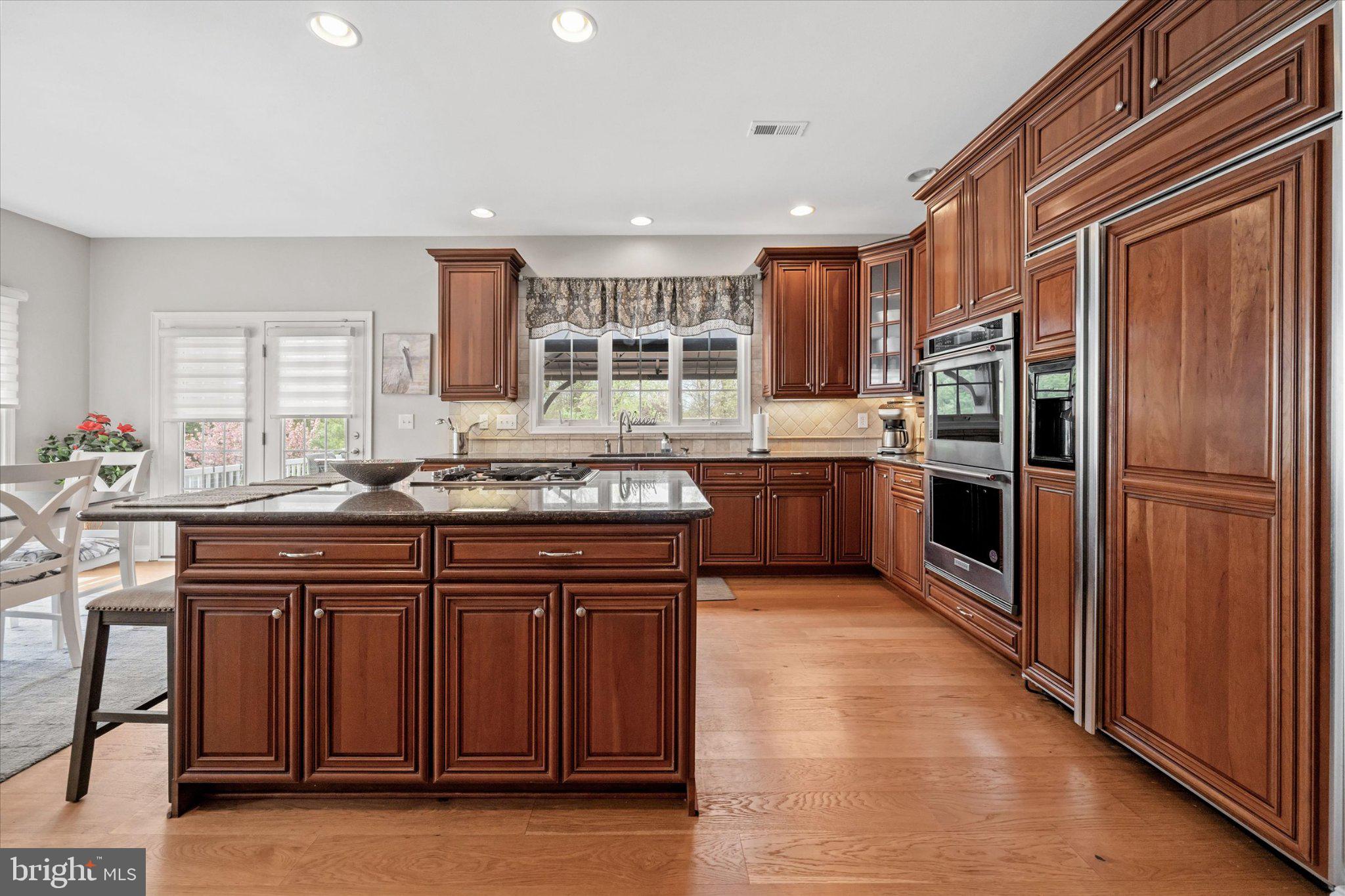 RED LION CHASE - Residential