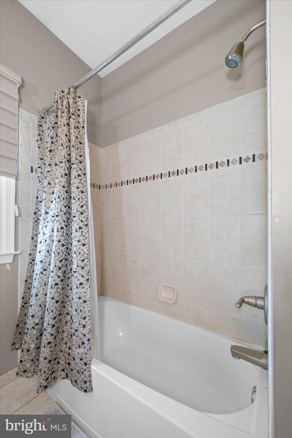 RED LION CHASE - Residential