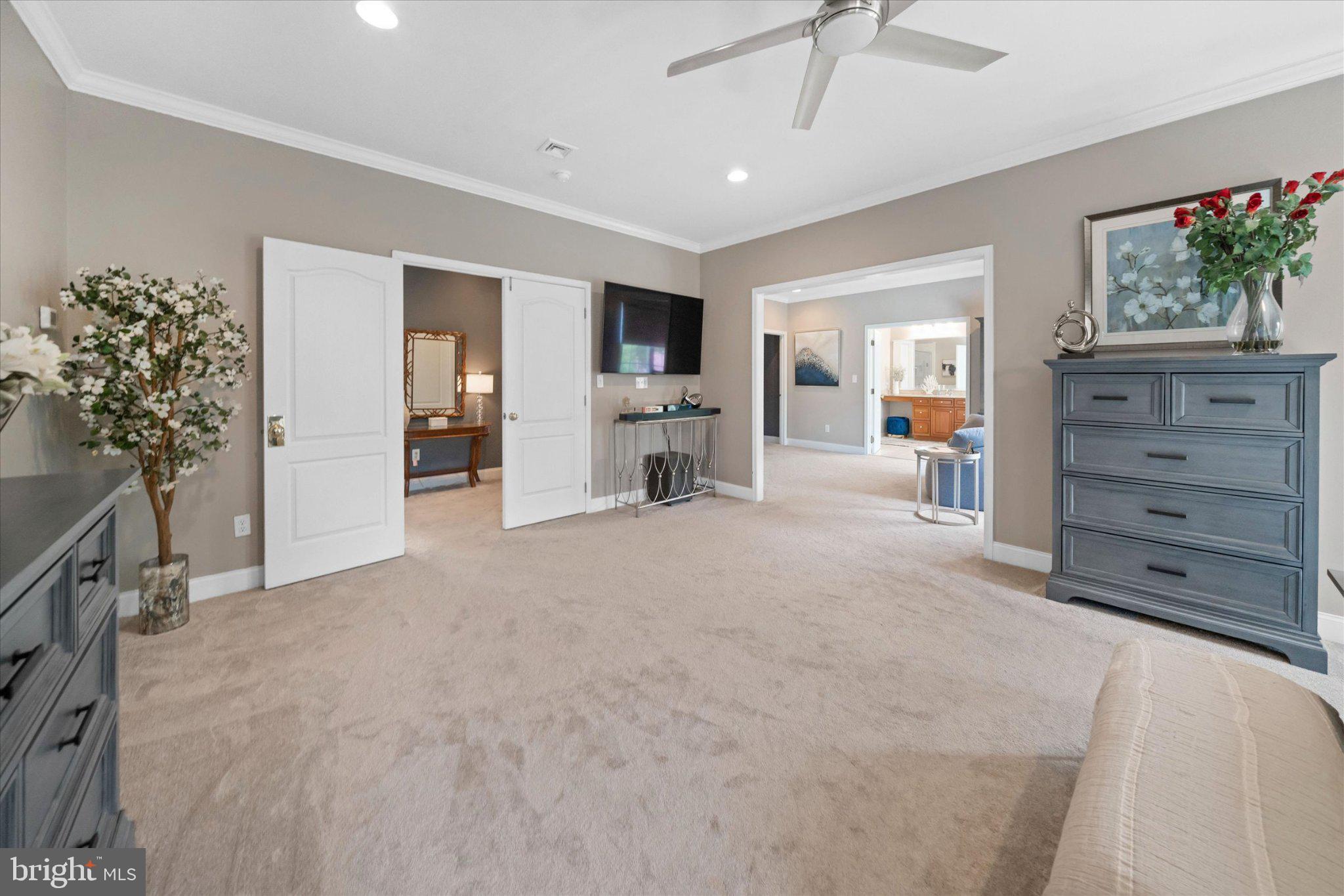 RED LION CHASE - Residential