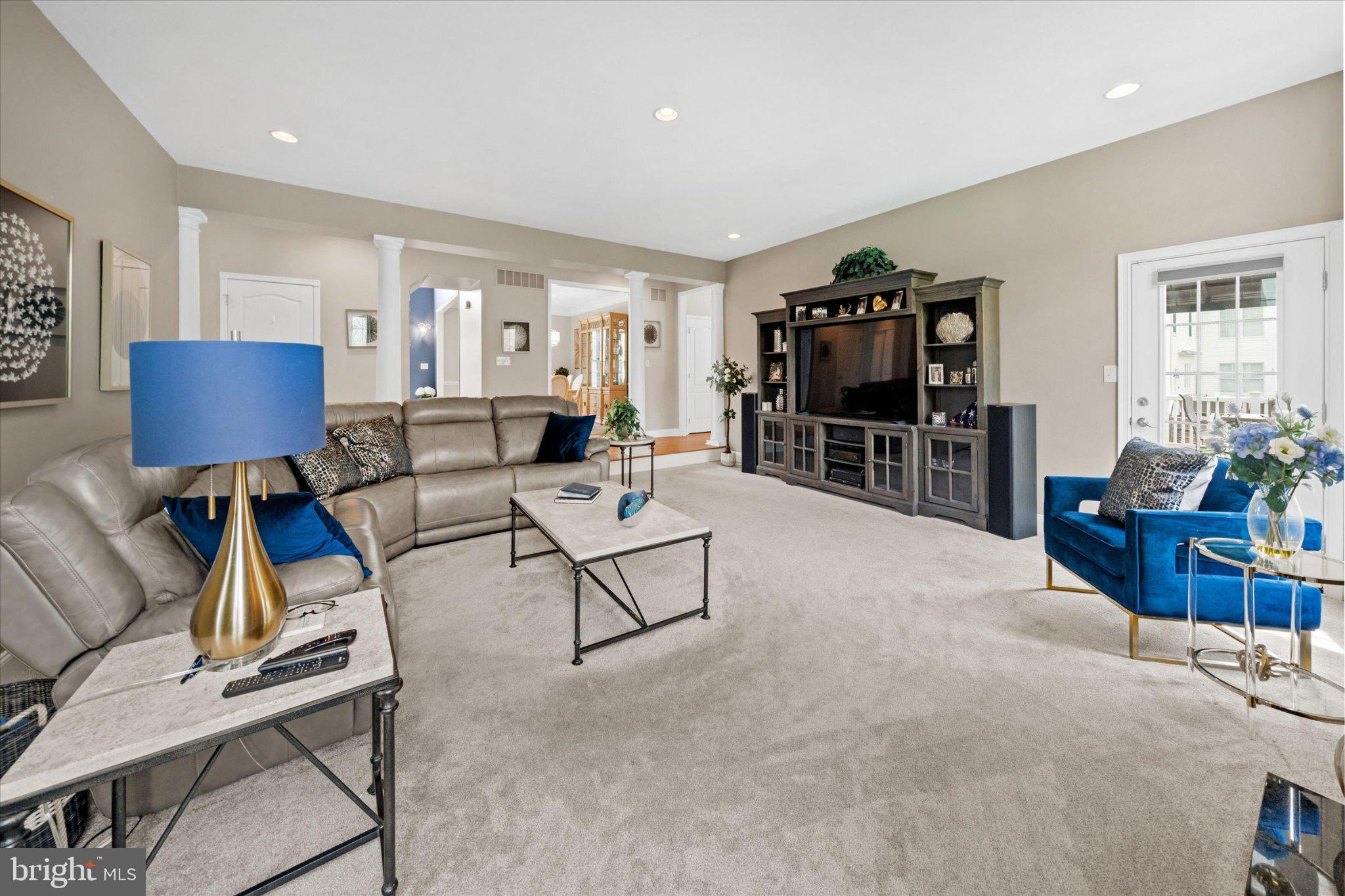 RED LION CHASE - Residential