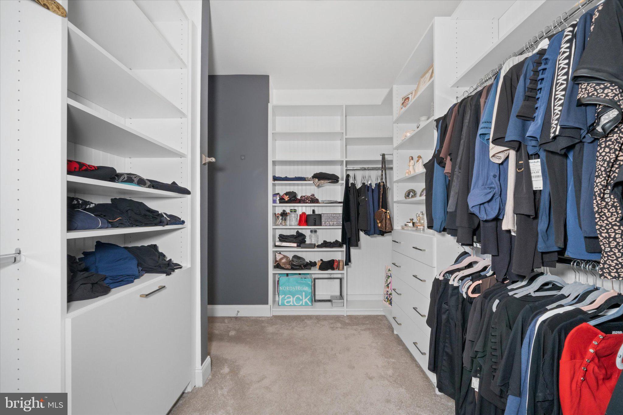 RED LION CHASE - Residential