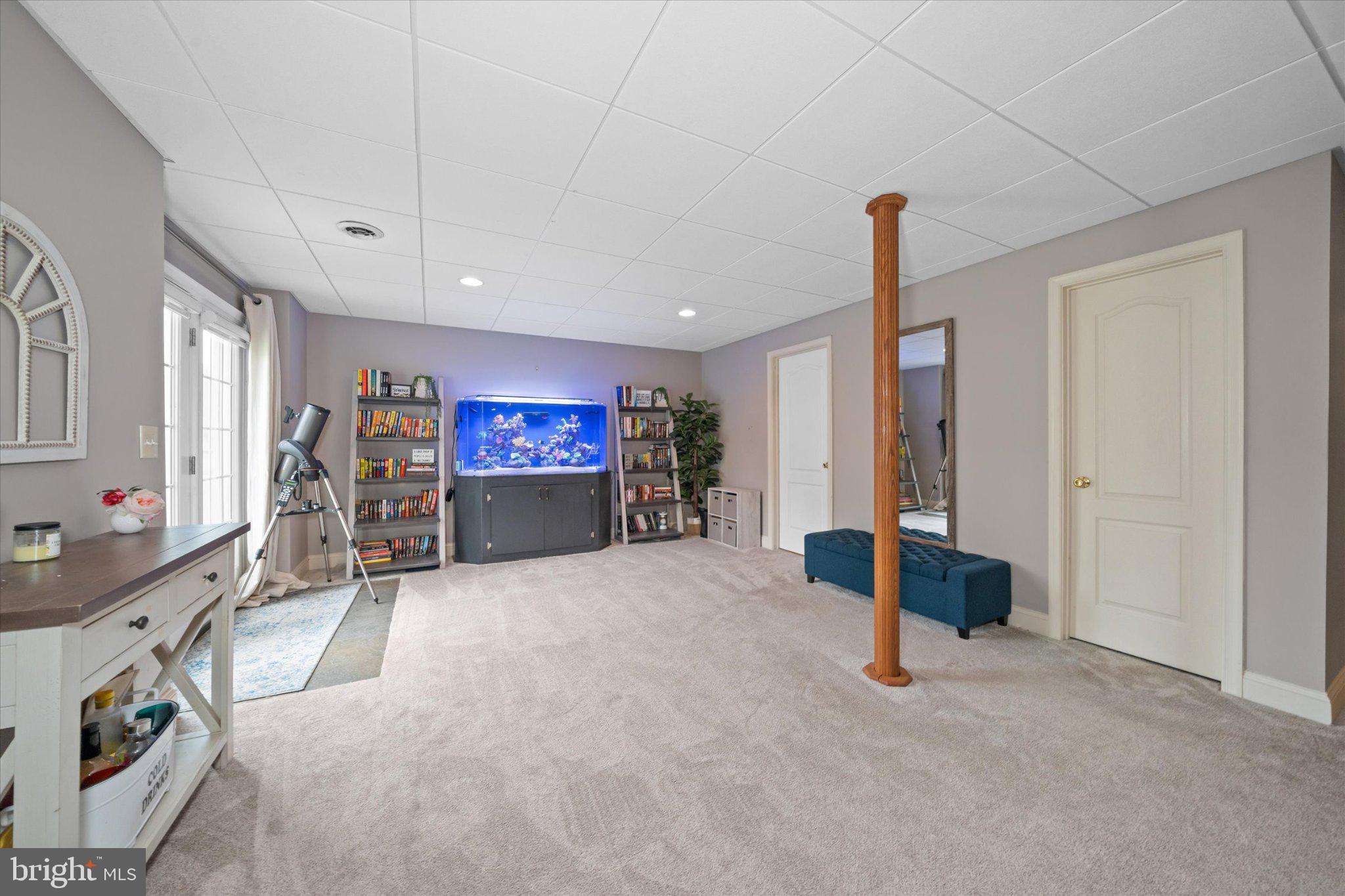 RED LION CHASE - Residential