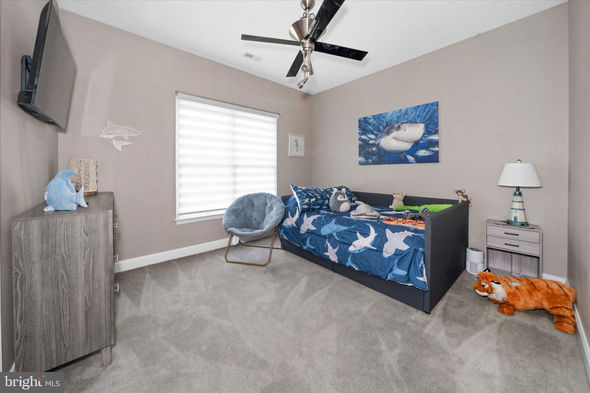 RED LION CHASE - Residential