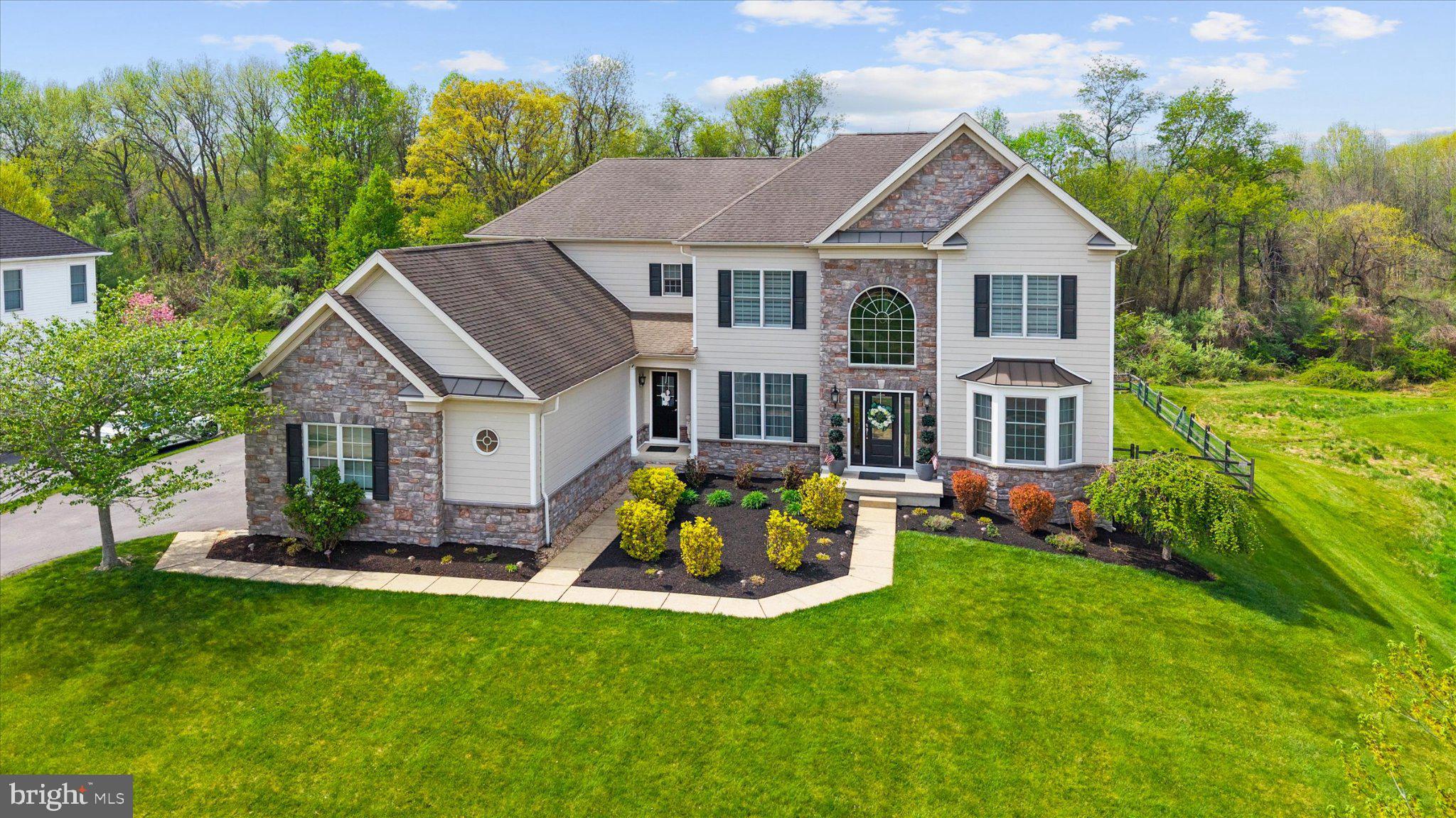 RED LION CHASE - Residential