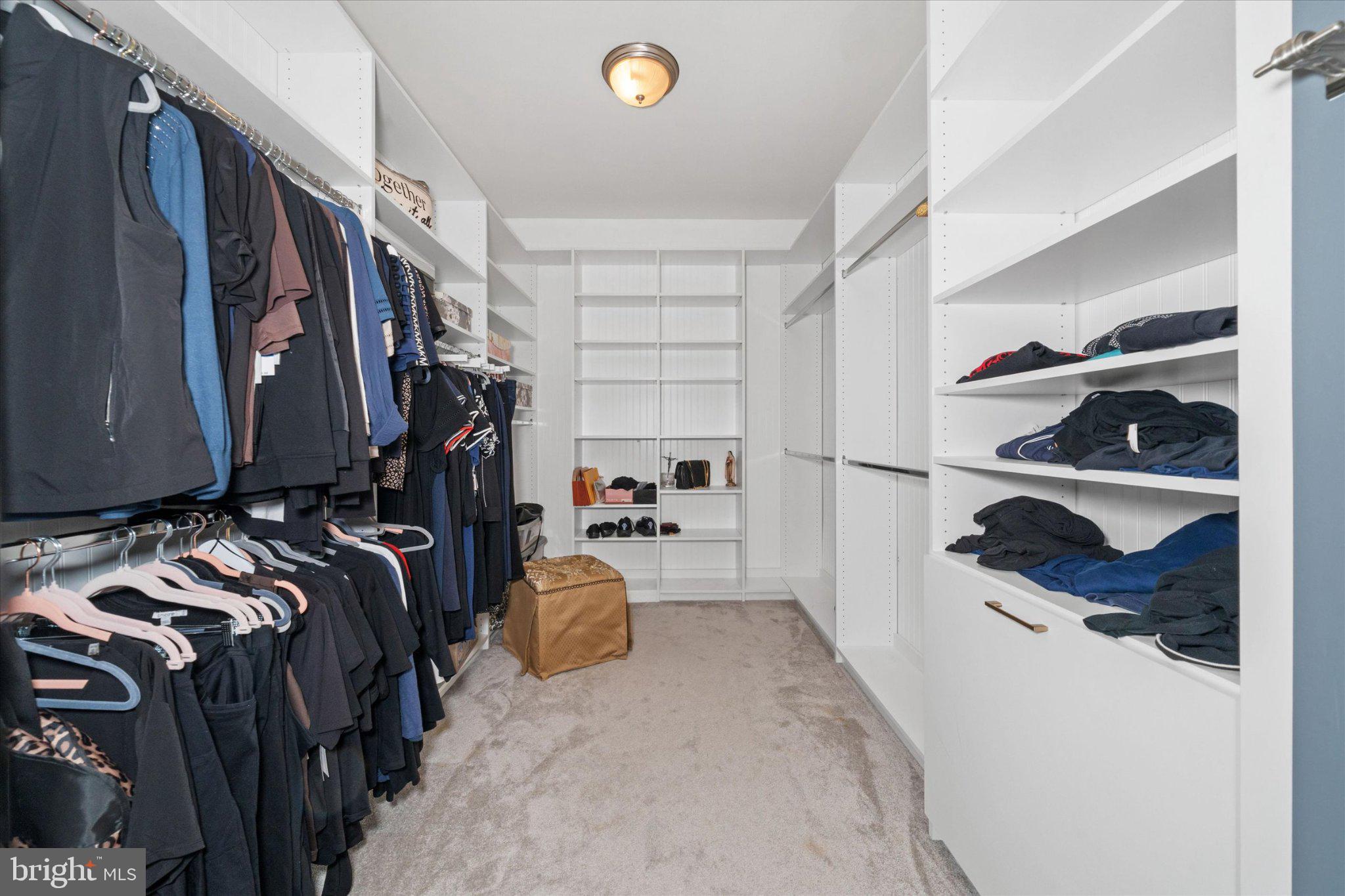 RED LION CHASE - Residential