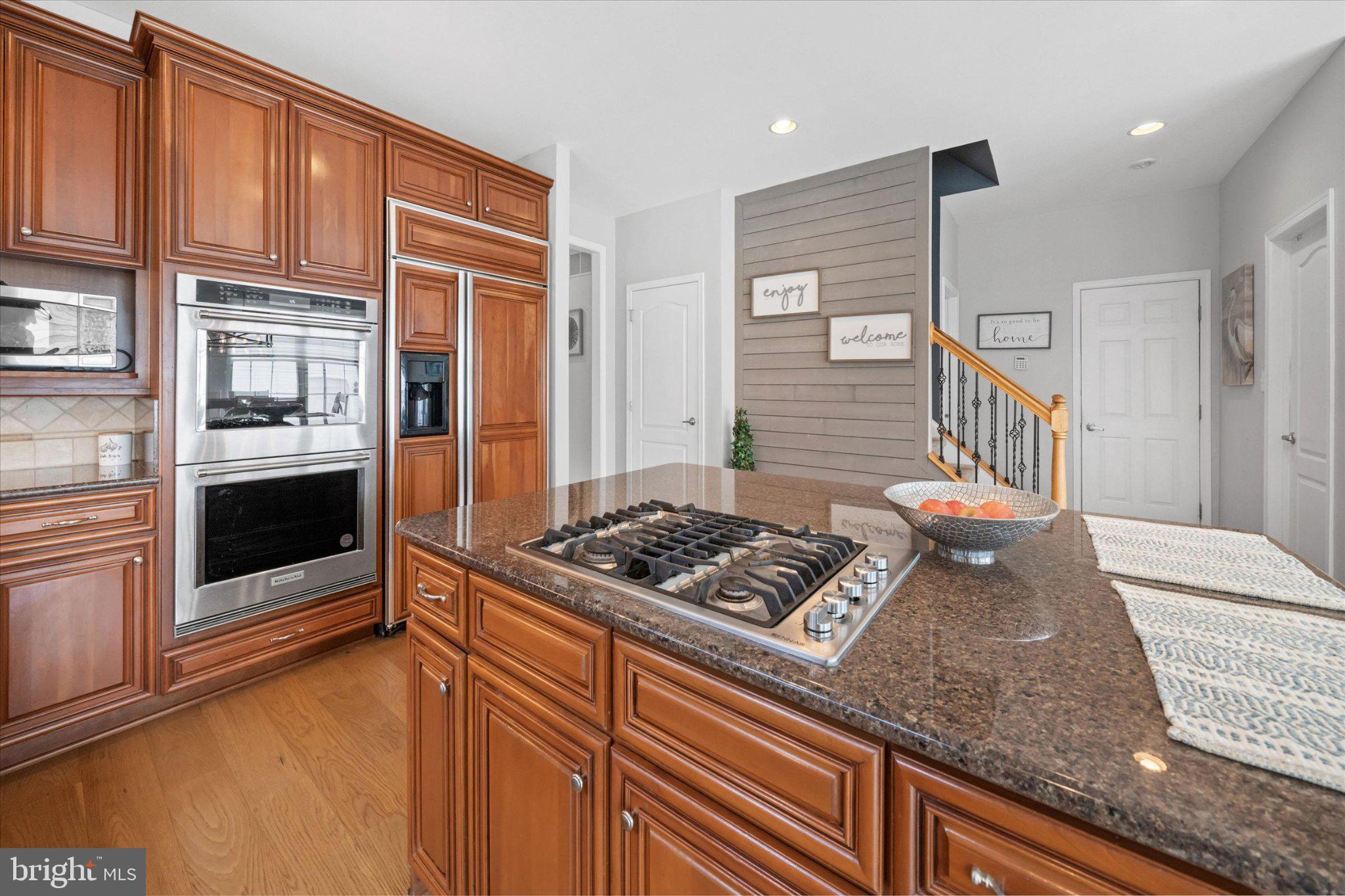 RED LION CHASE - Residential