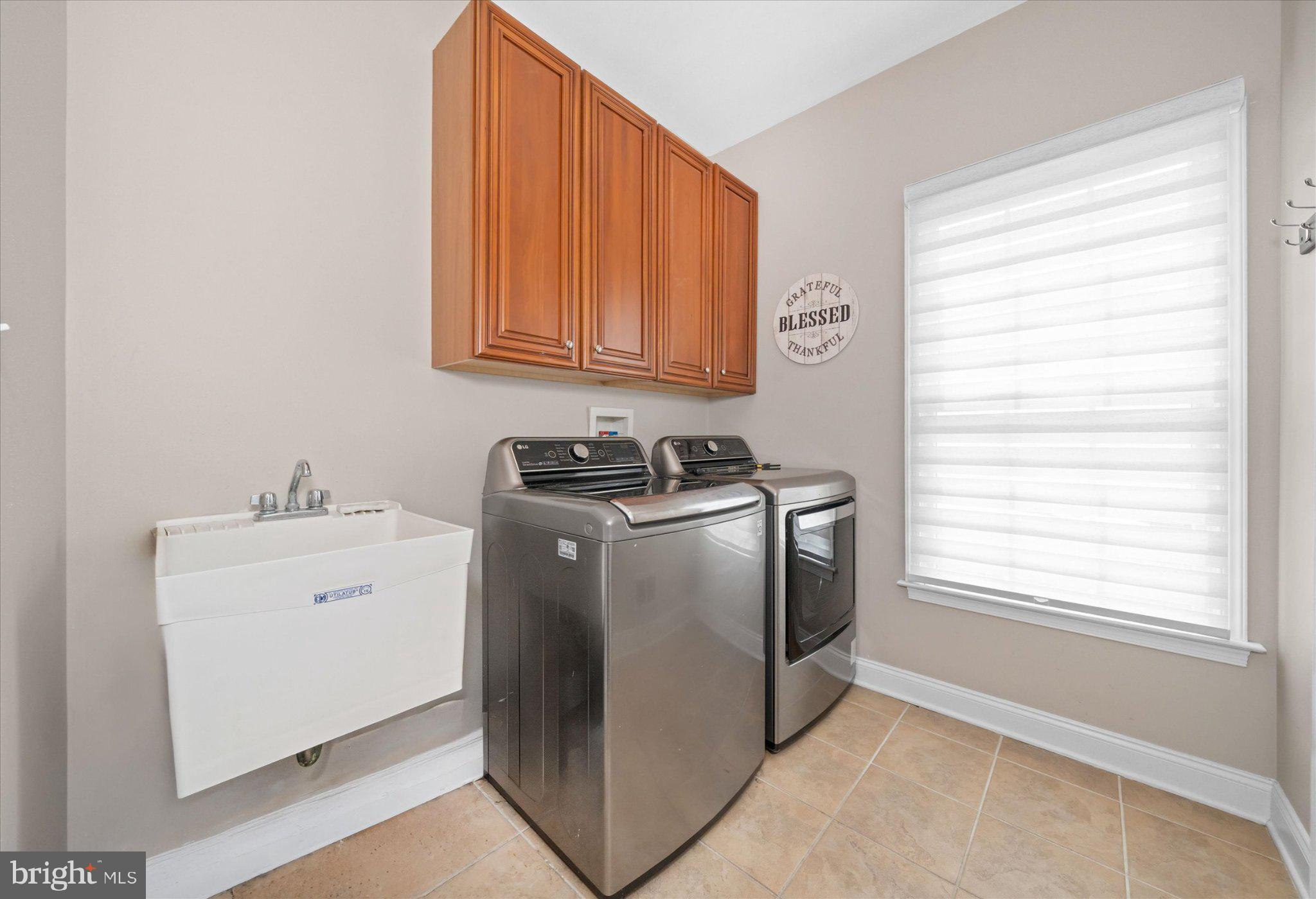 RED LION CHASE - Residential