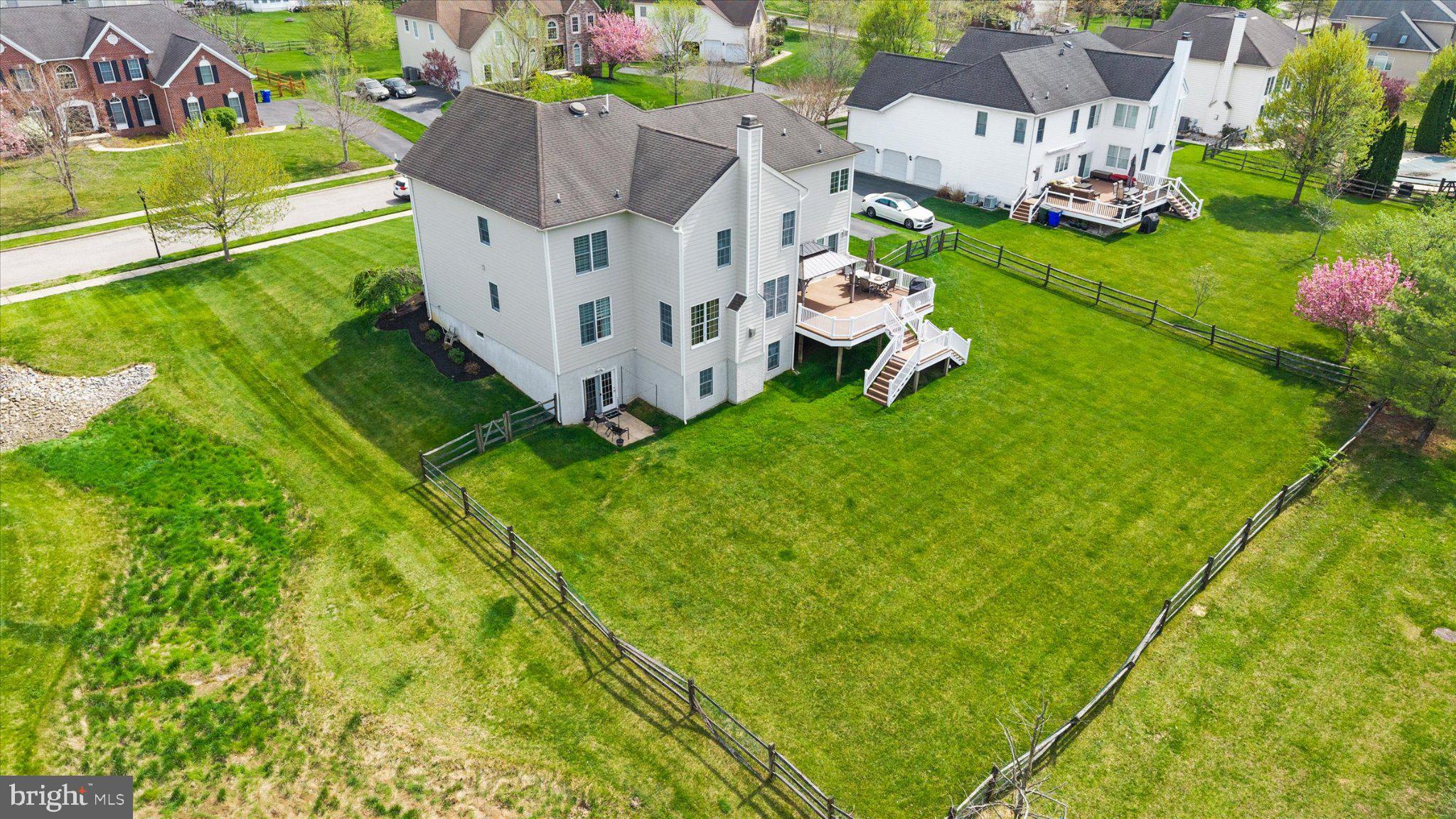 RED LION CHASE - Residential