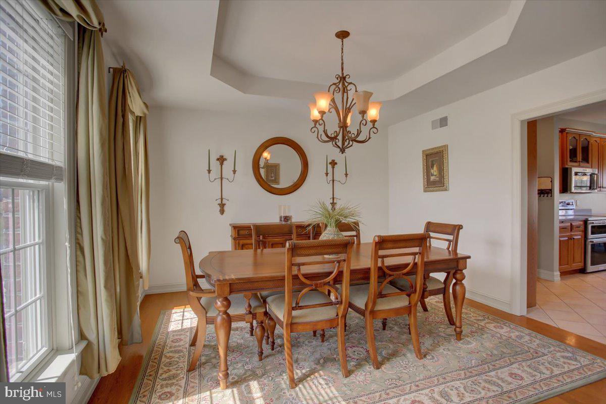 STONEWALL RIDGE - Residential