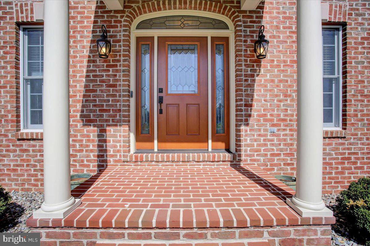 STONEWALL RIDGE - Residential