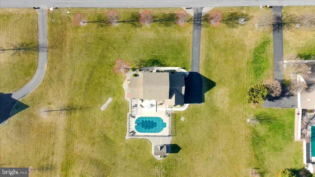 STONEWALL RIDGE - Residential