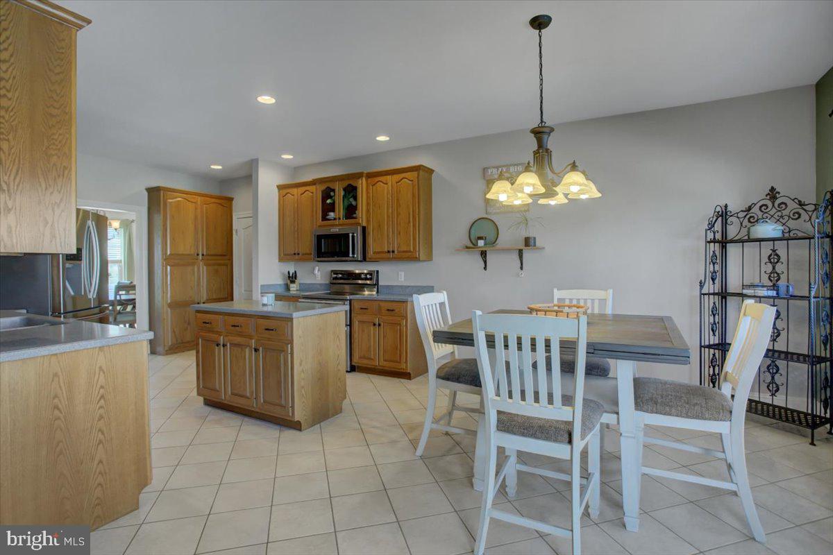 STONEWALL RIDGE - Residential