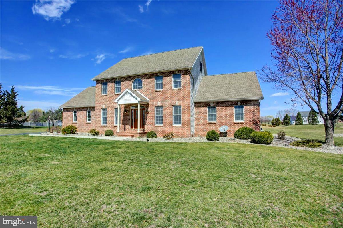 STONEWALL RIDGE - Residential