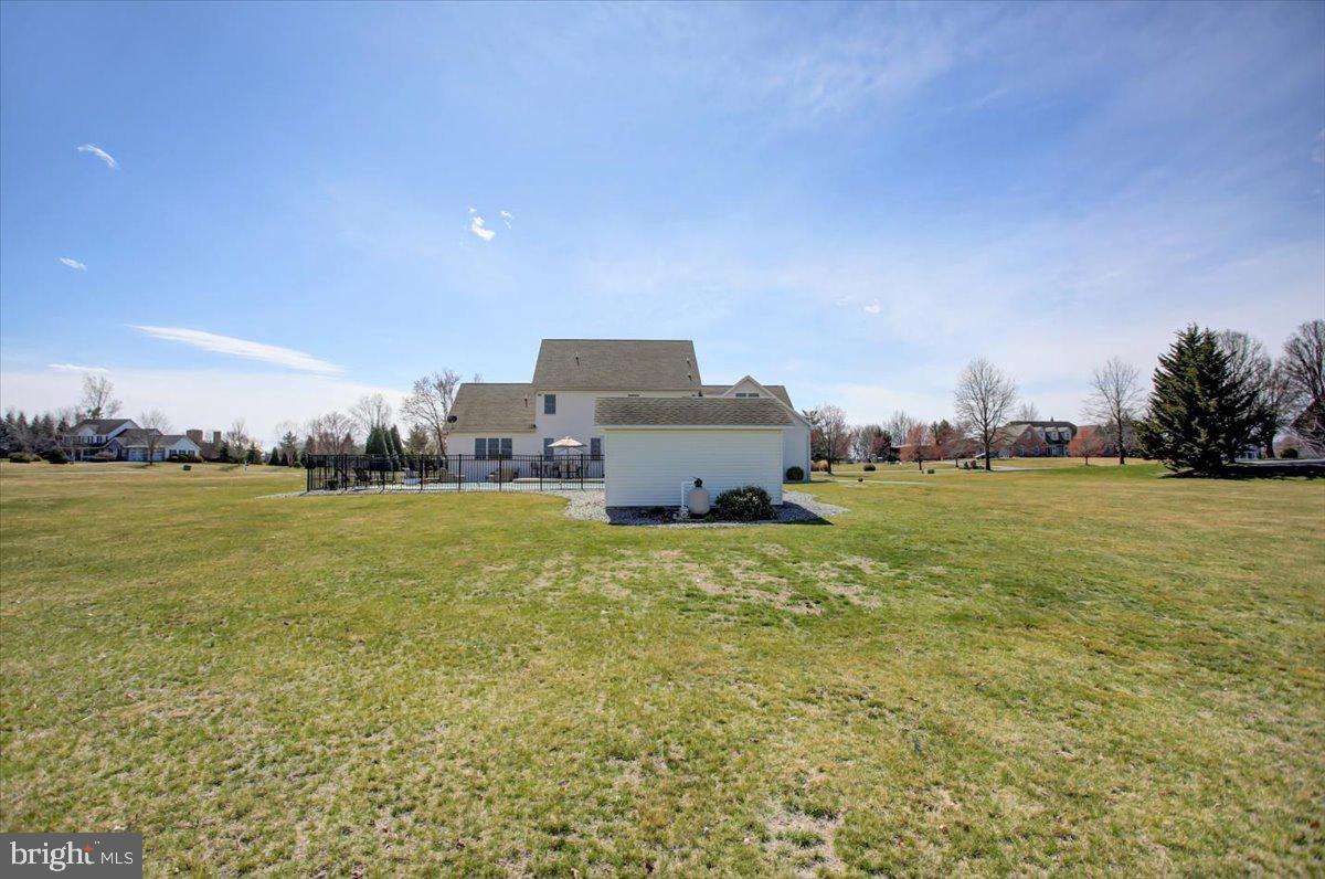 STONEWALL RIDGE - Residential