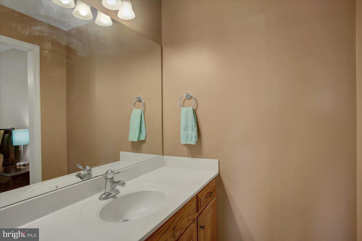 STONEWALL RIDGE - Residential