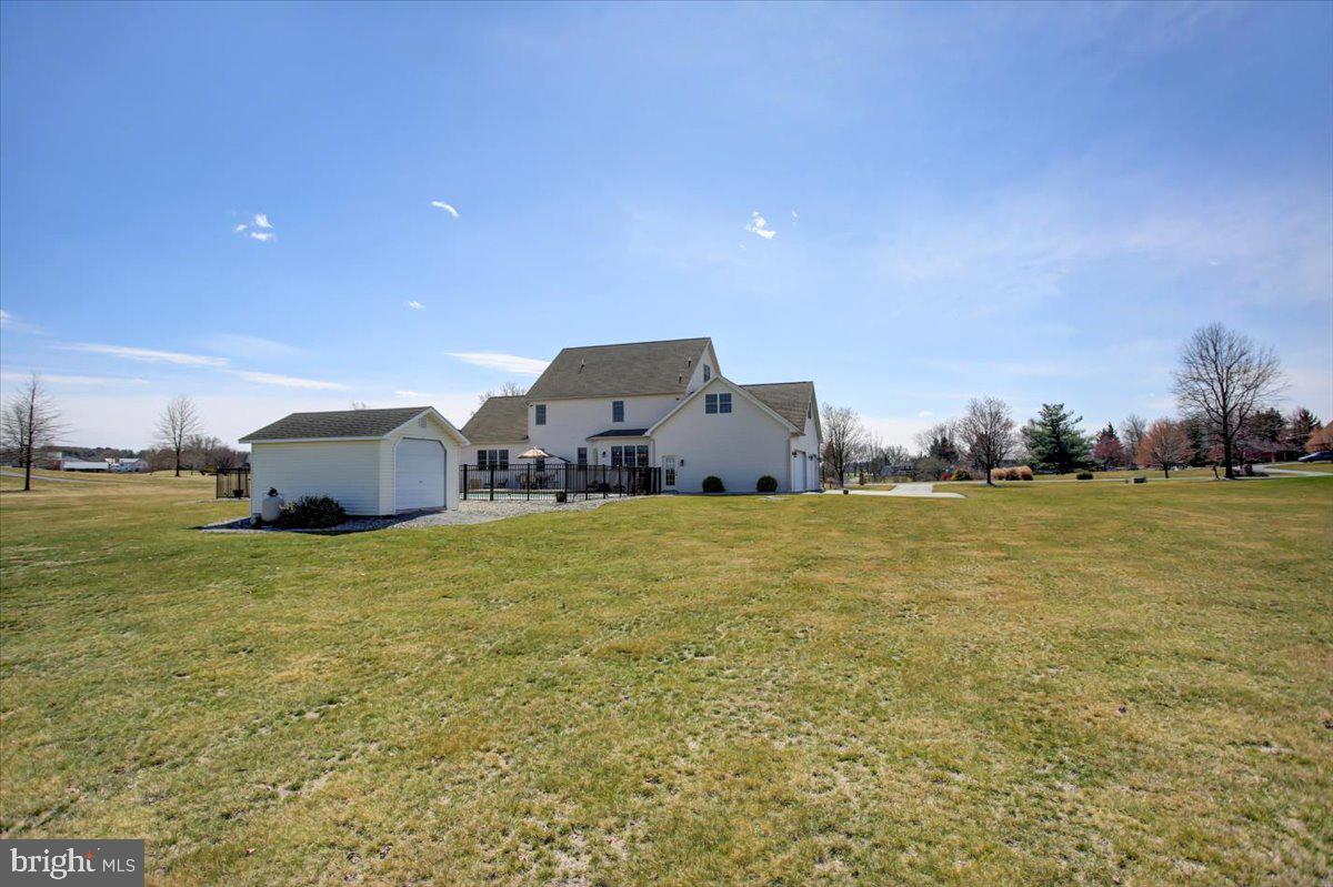 STONEWALL RIDGE - Residential