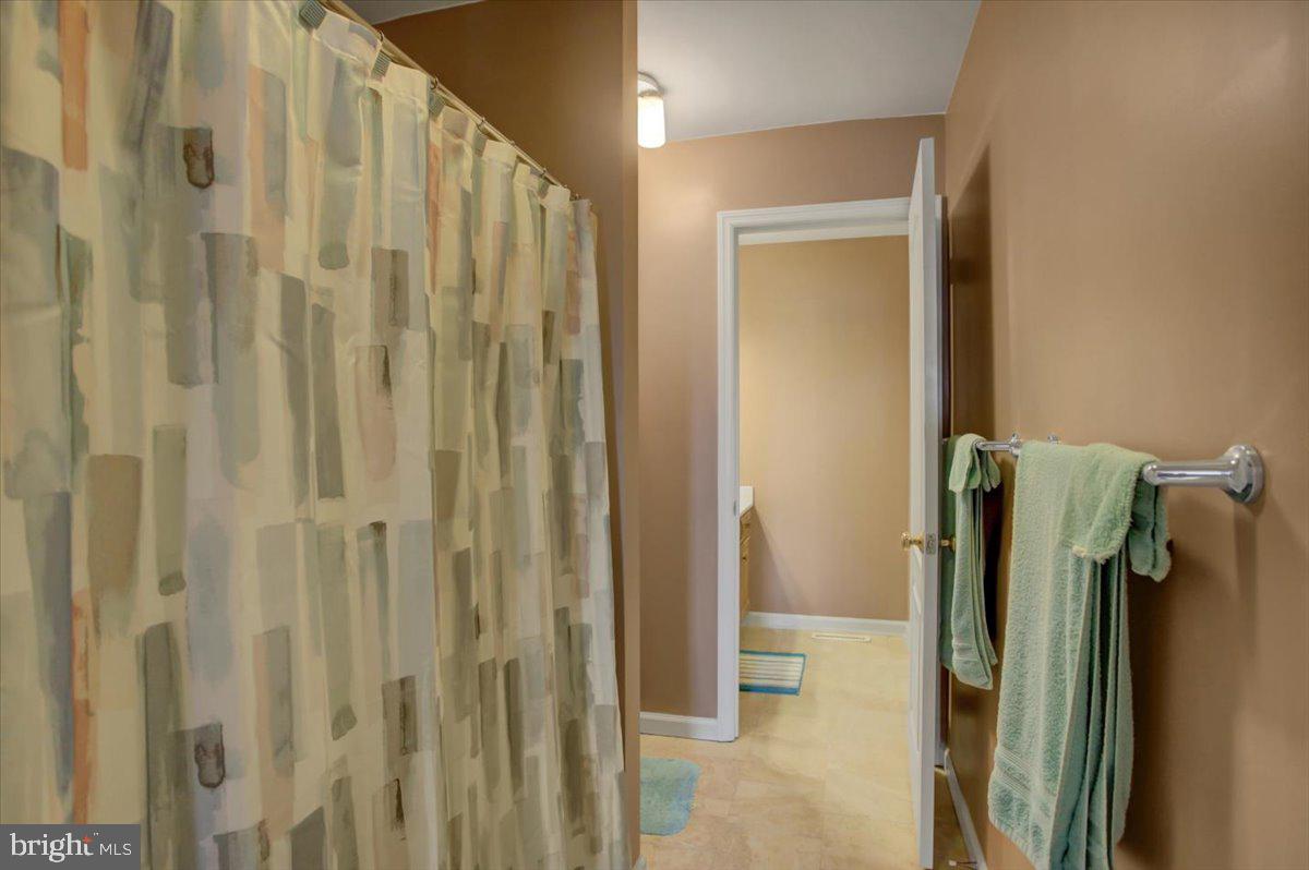 STONEWALL RIDGE - Residential