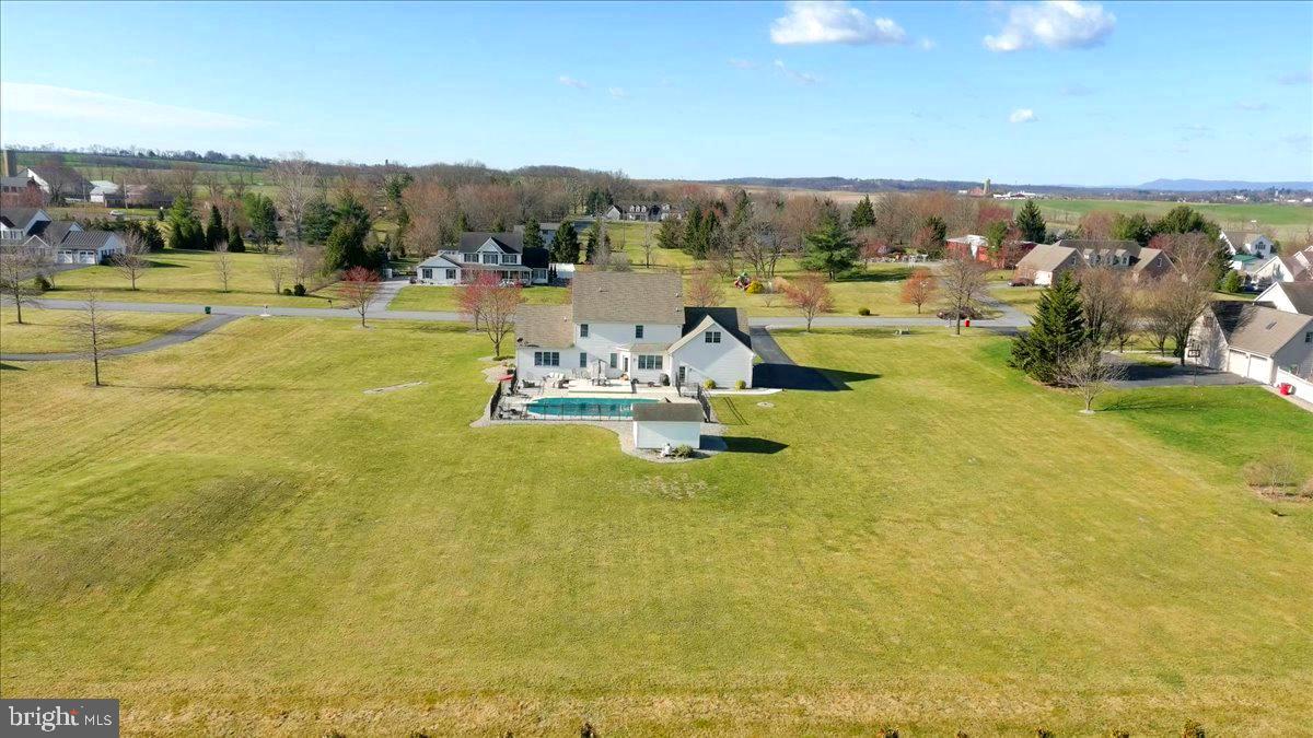 STONEWALL RIDGE - Residential