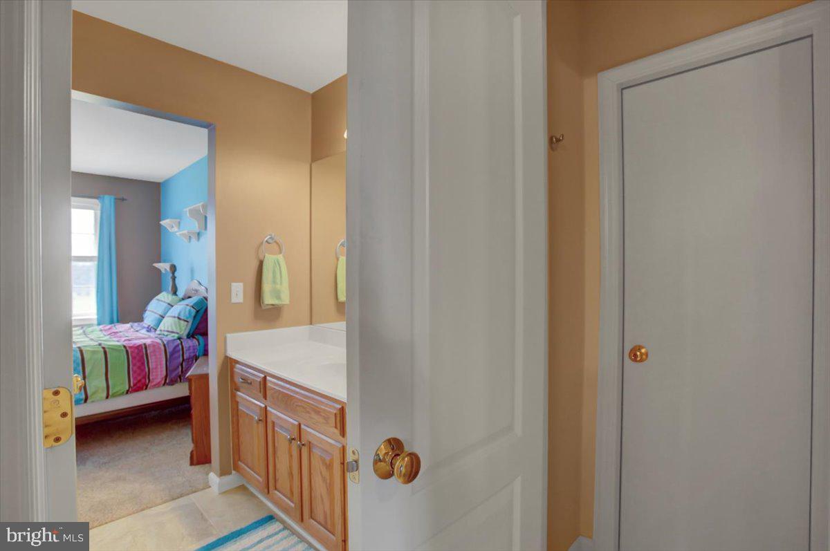 STONEWALL RIDGE - Residential