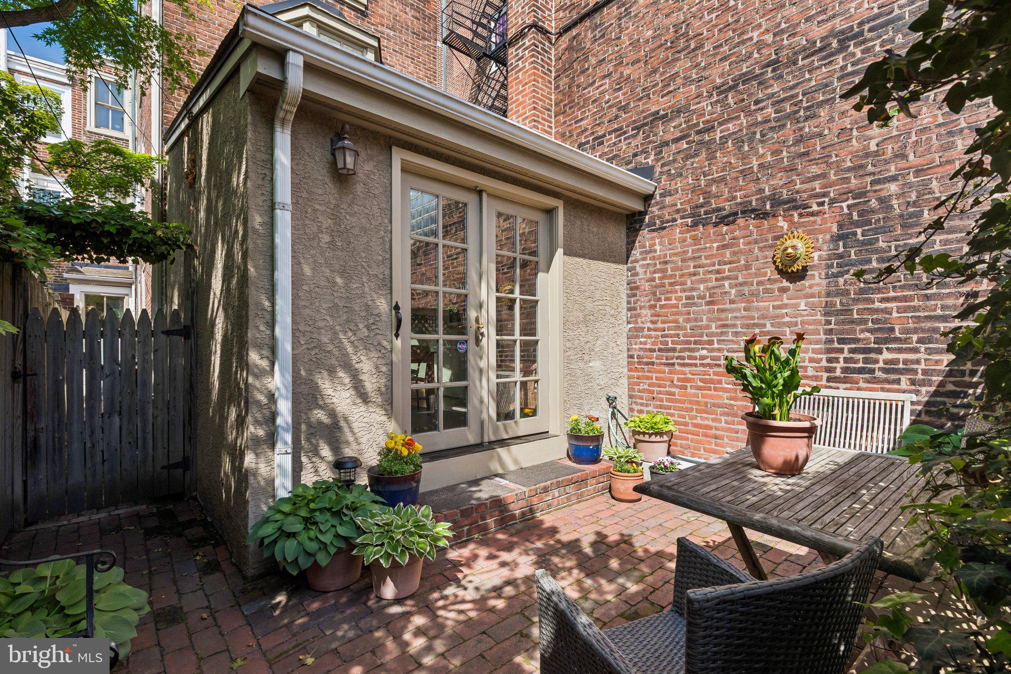 RITTENHOUSE SQUARE - Residential