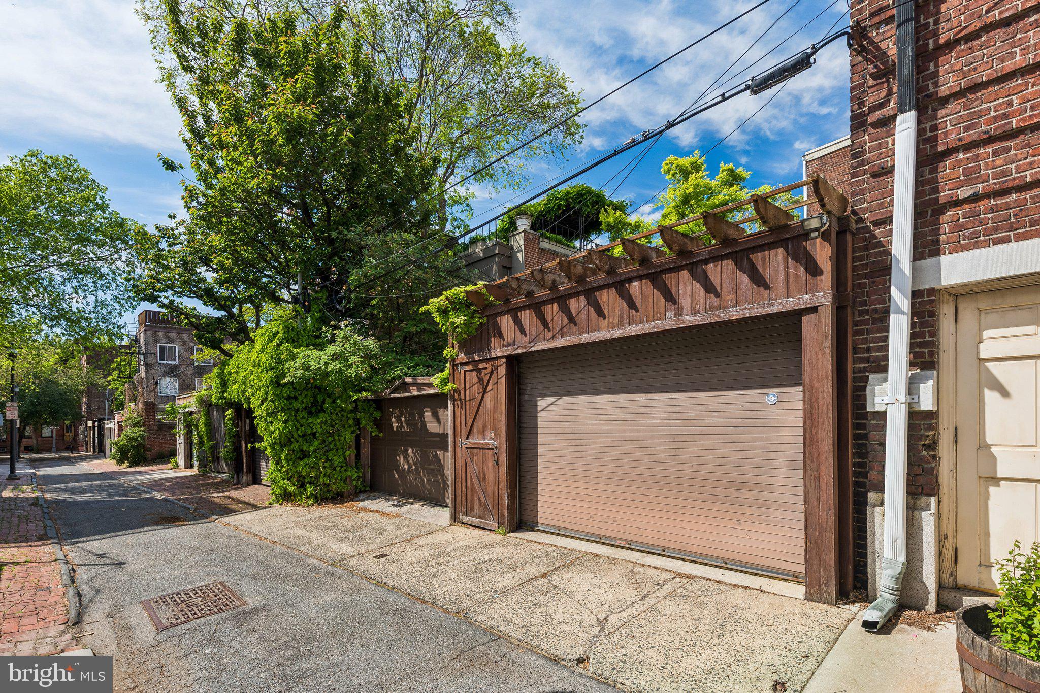 RITTENHOUSE SQUARE - Residential