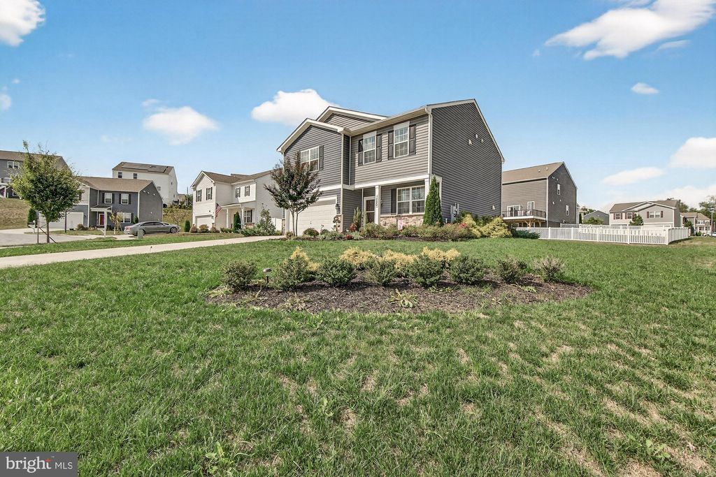 Photo of 1080 Plateau Ct, HAGERSTOWN, MD 21742 (MLS # MDWA2031800)