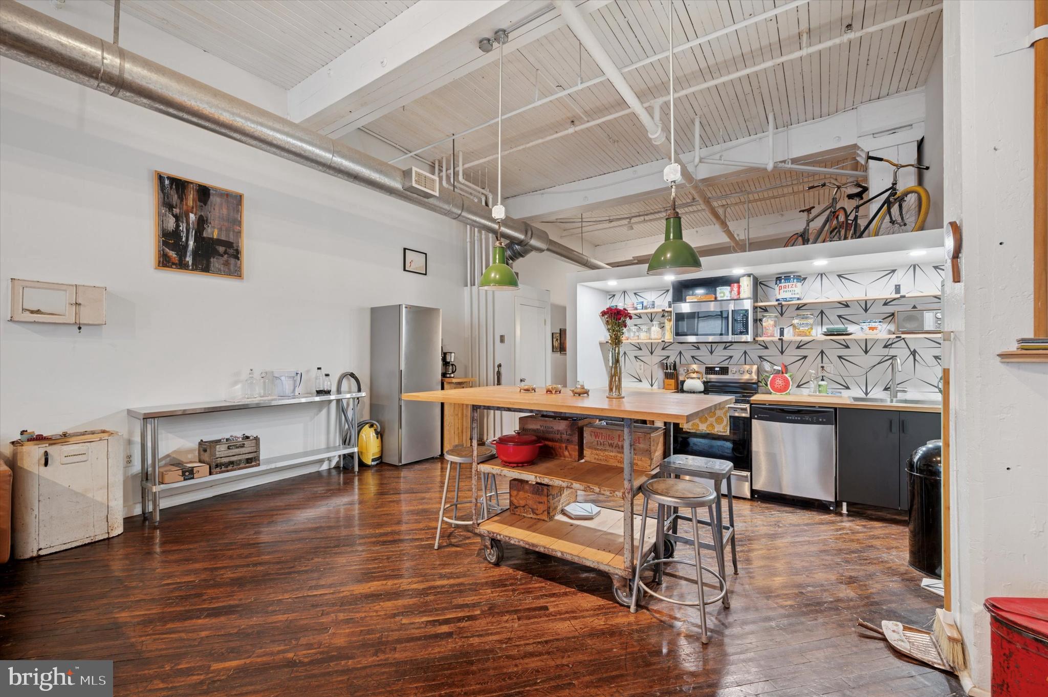 429 N 13TH STREET 2C