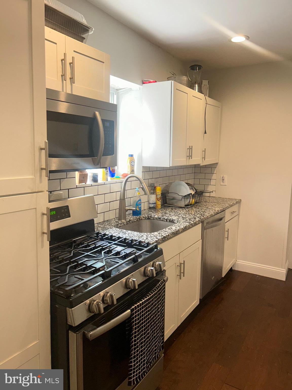 OLDE KENSINGTON - Residential